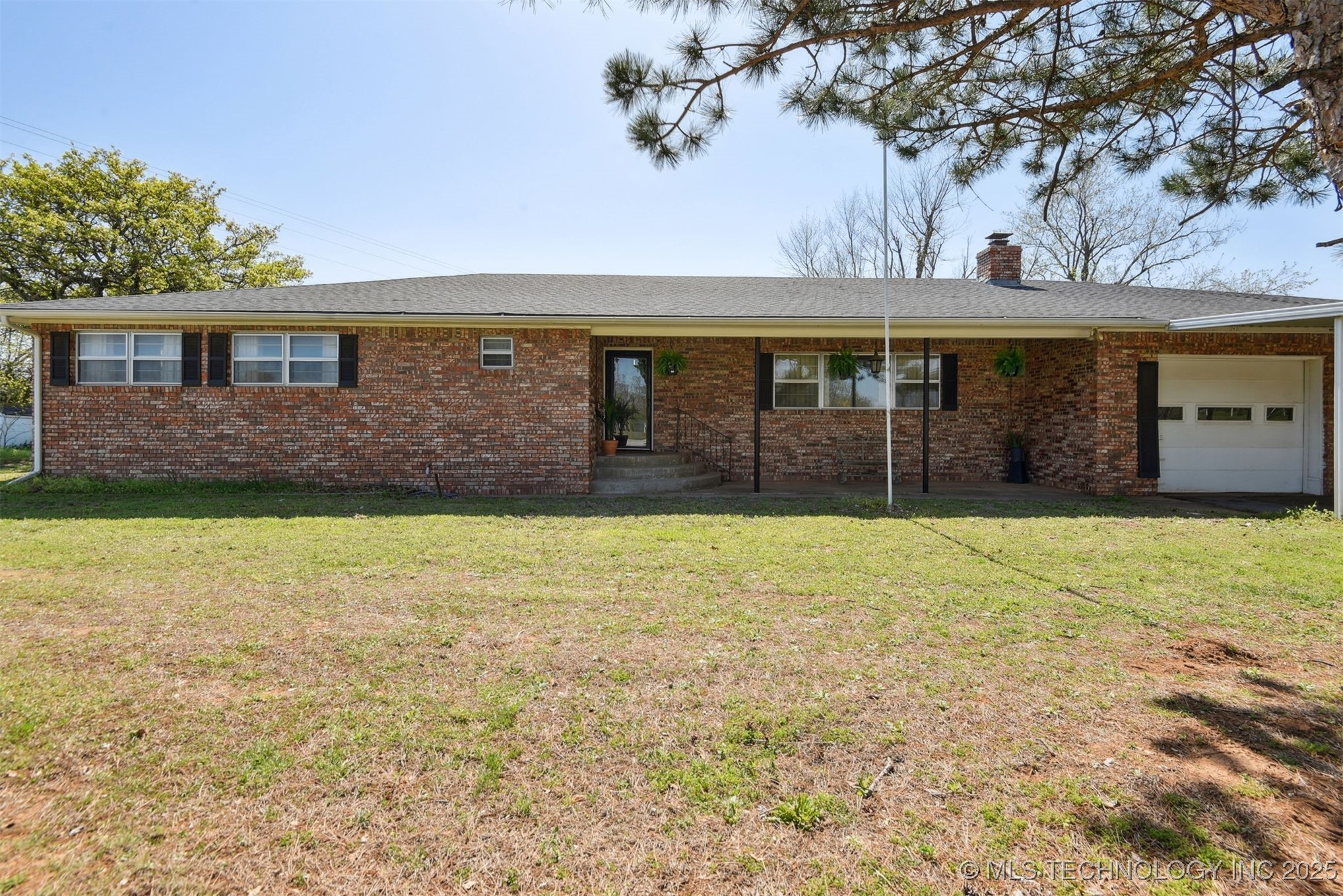 3042 State Hwy 48 Property Photo 5