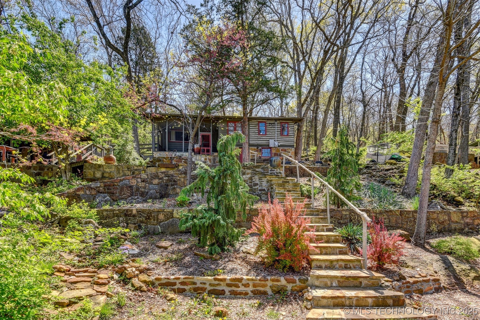 545 Cedar Boulevard Property Photo 39