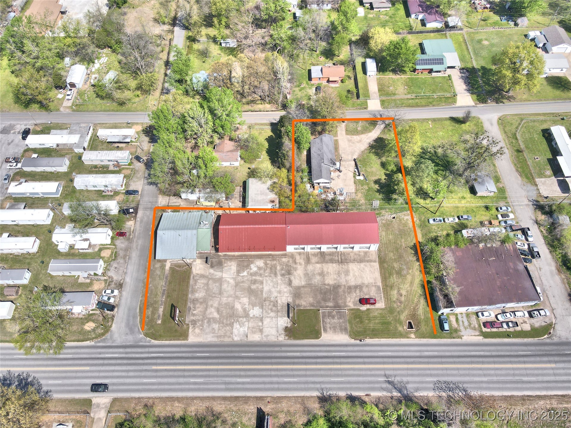 5026 W Okmulgee Property Photo