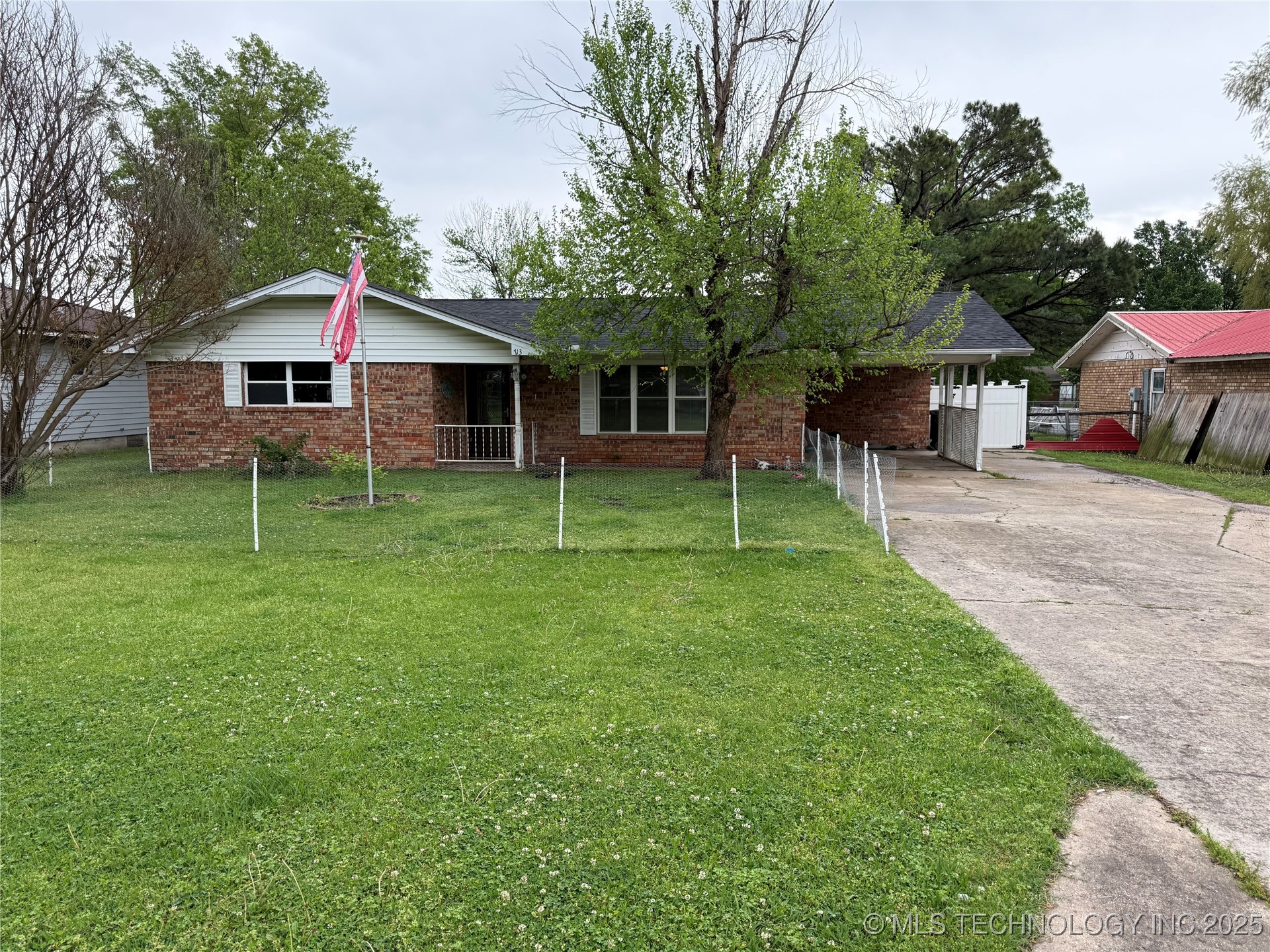 713 6th Avenue Property Photo
