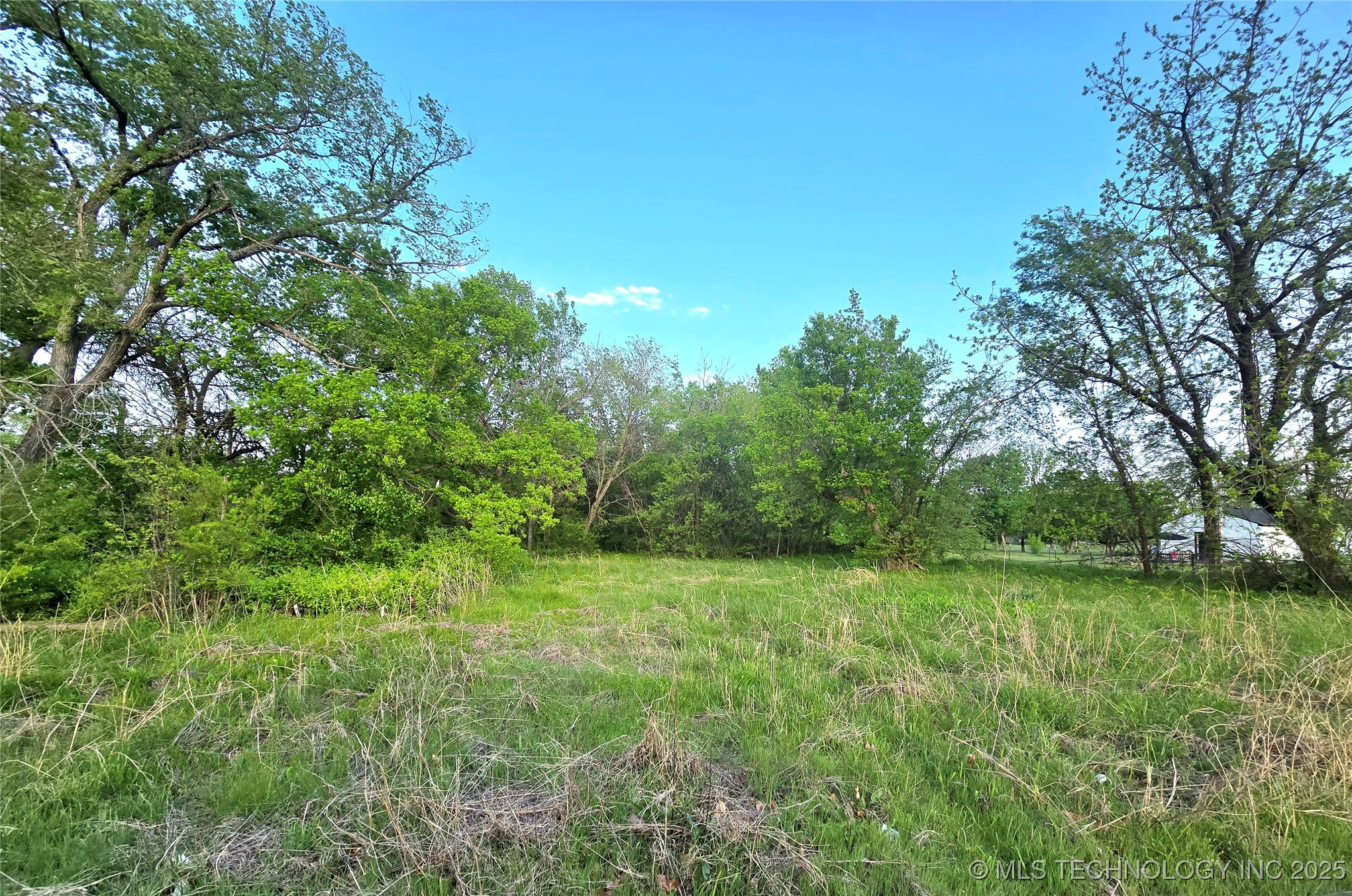 17019 S Memorial Drive Property Photo 2