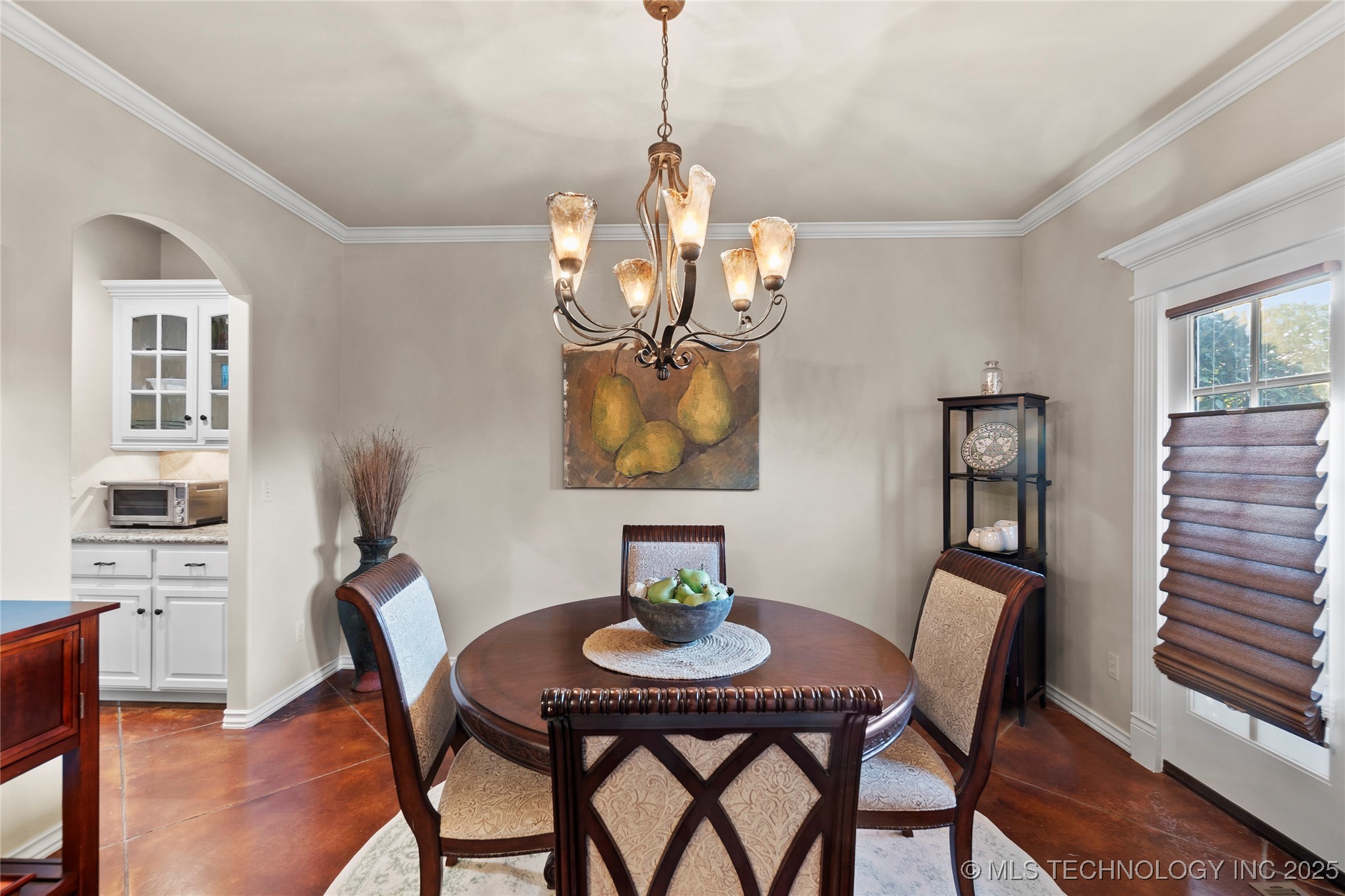 12330 S Ash Avenue Property Photo 13