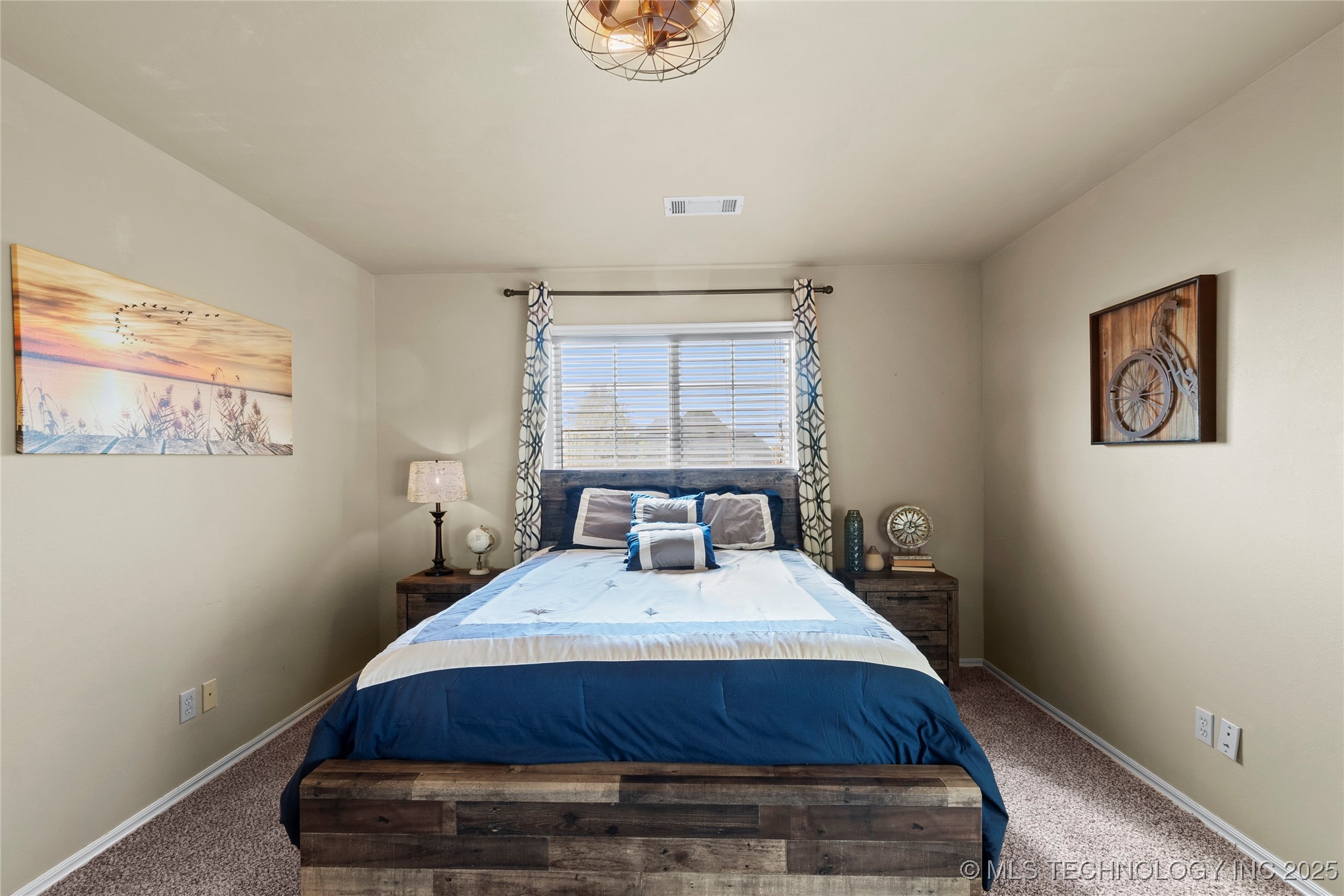 12330 S Ash Avenue Property Photo 34