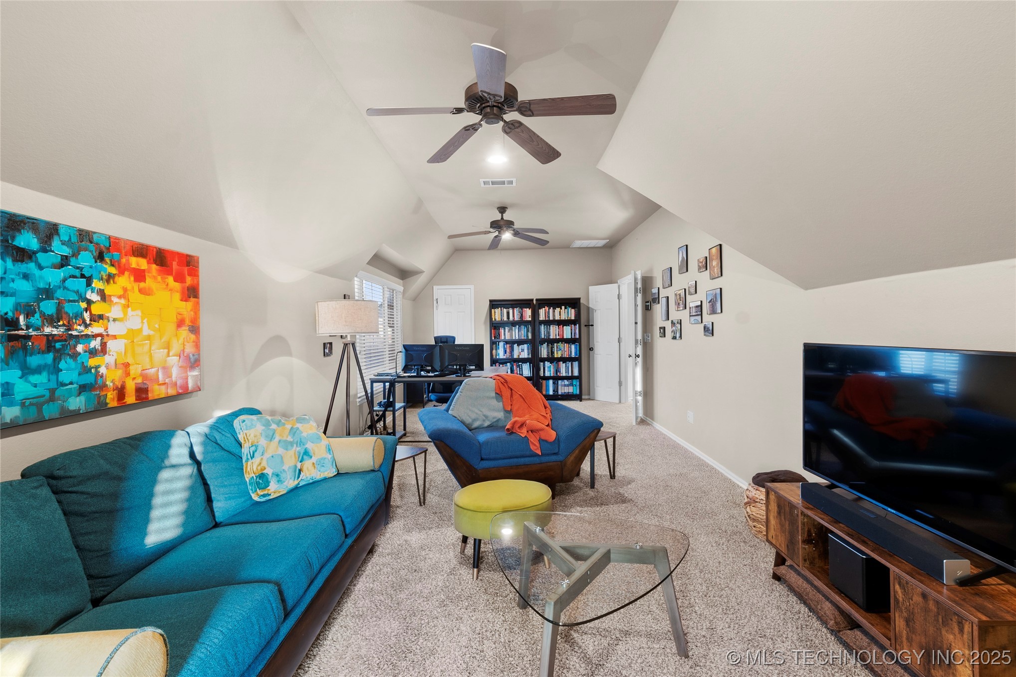 12330 S Ash Avenue Property Photo 49