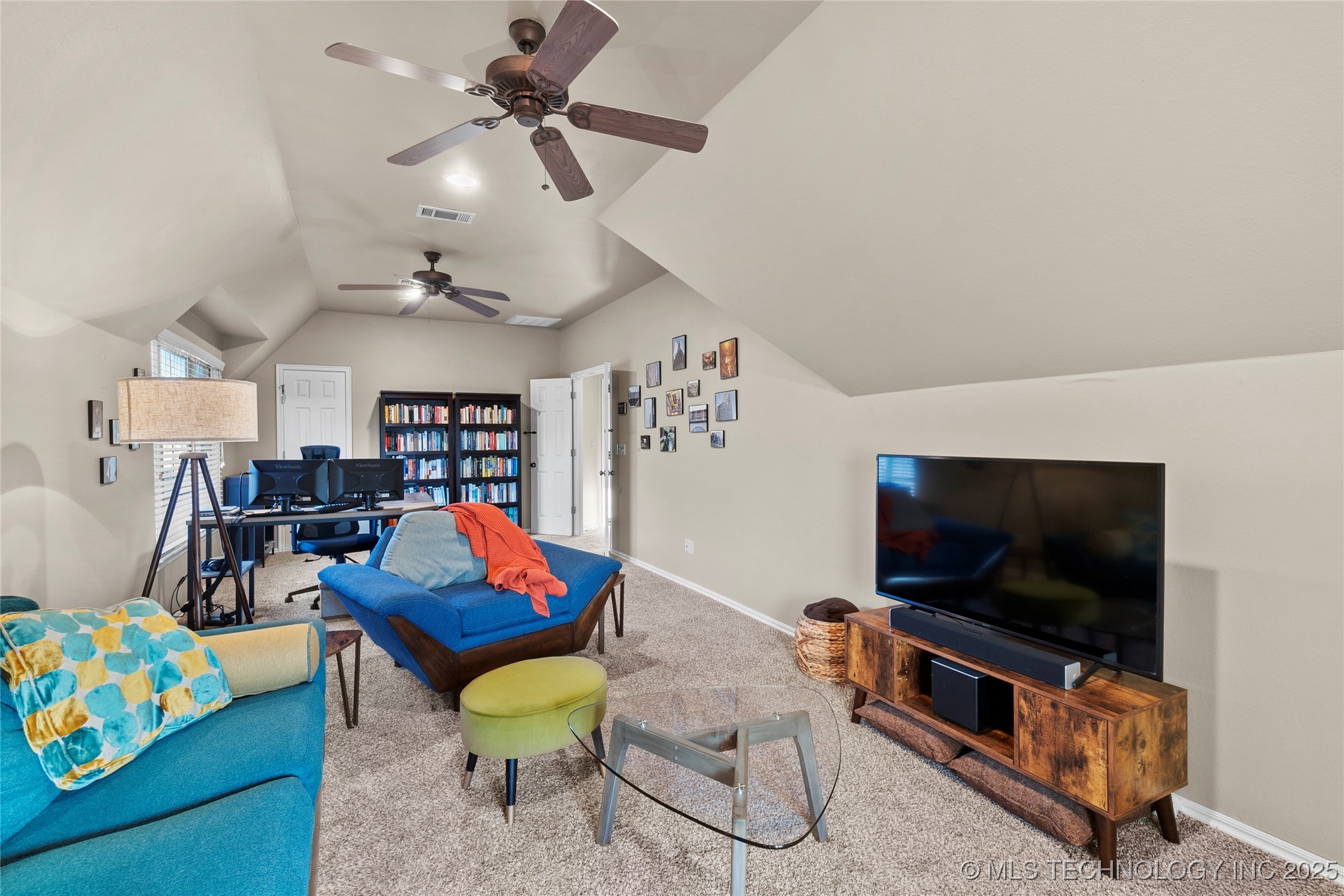 12330 S Ash Avenue Property Photo 50