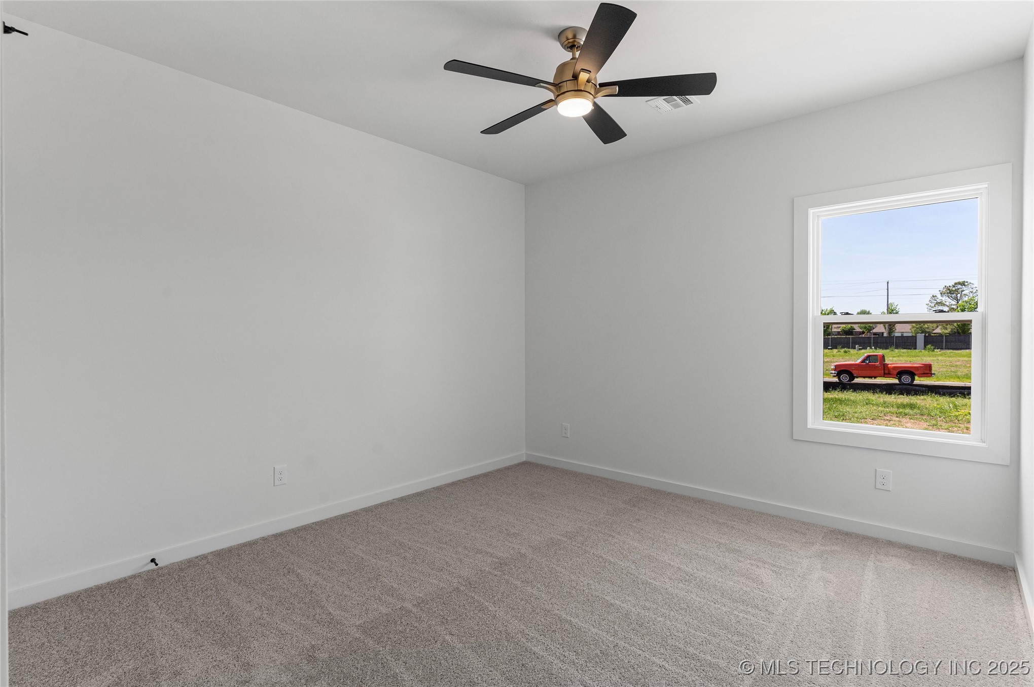 2326 E 134th Circle Property Photo 40