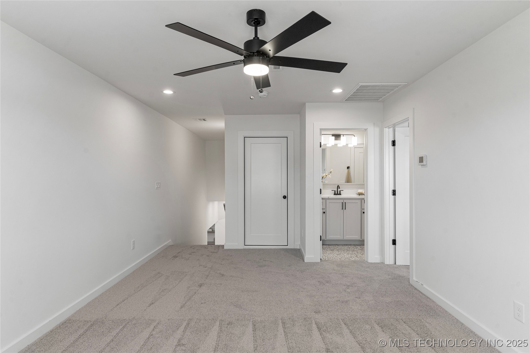 2326 E 134th Circle Property Photo 42