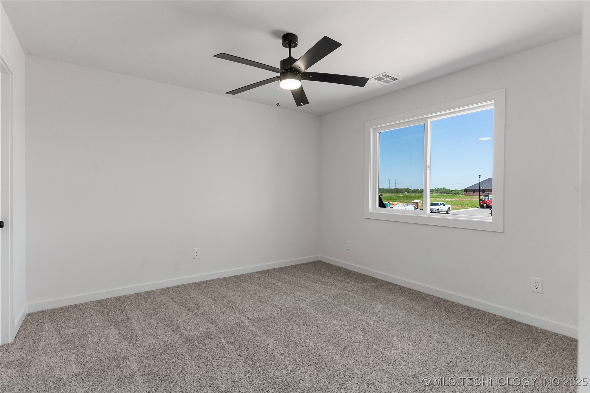 2326 E 134th Circle Property Photo 45