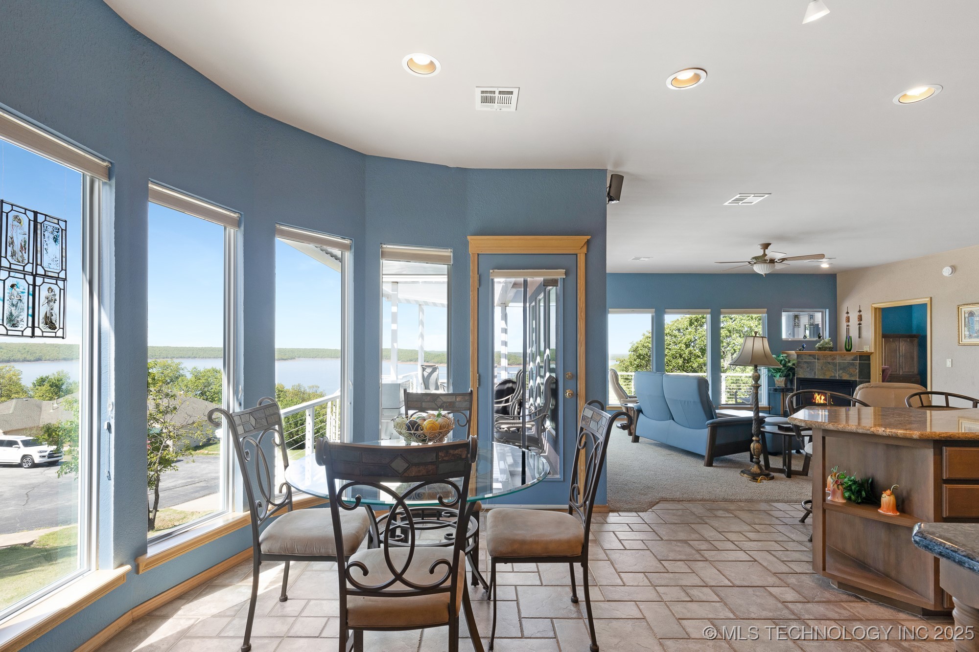 14541 Channel Lane Property Photo 14