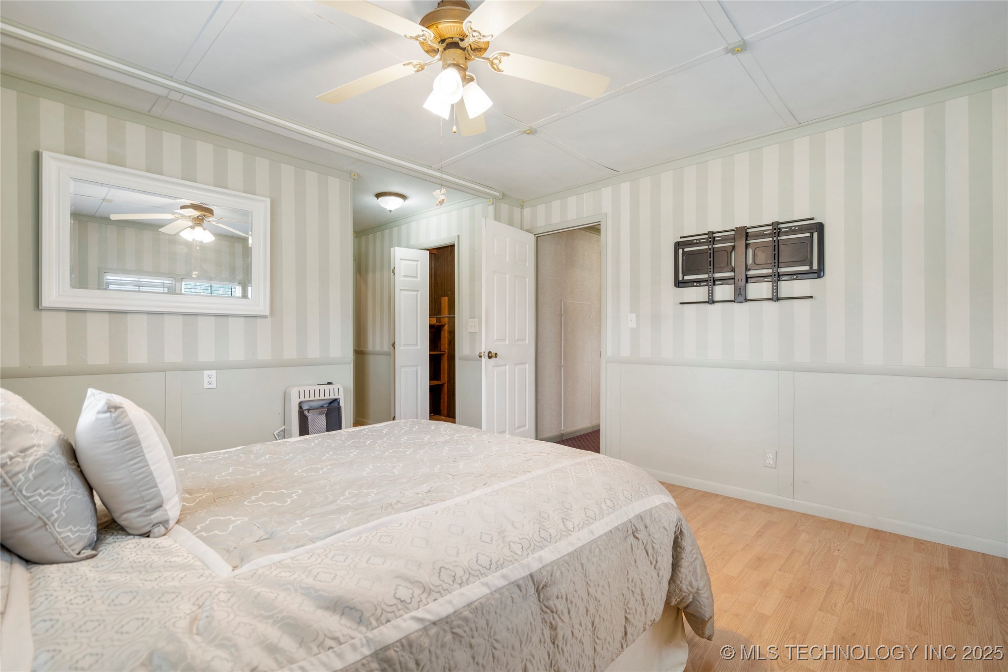 1380 N 254 Road Property Photo 22