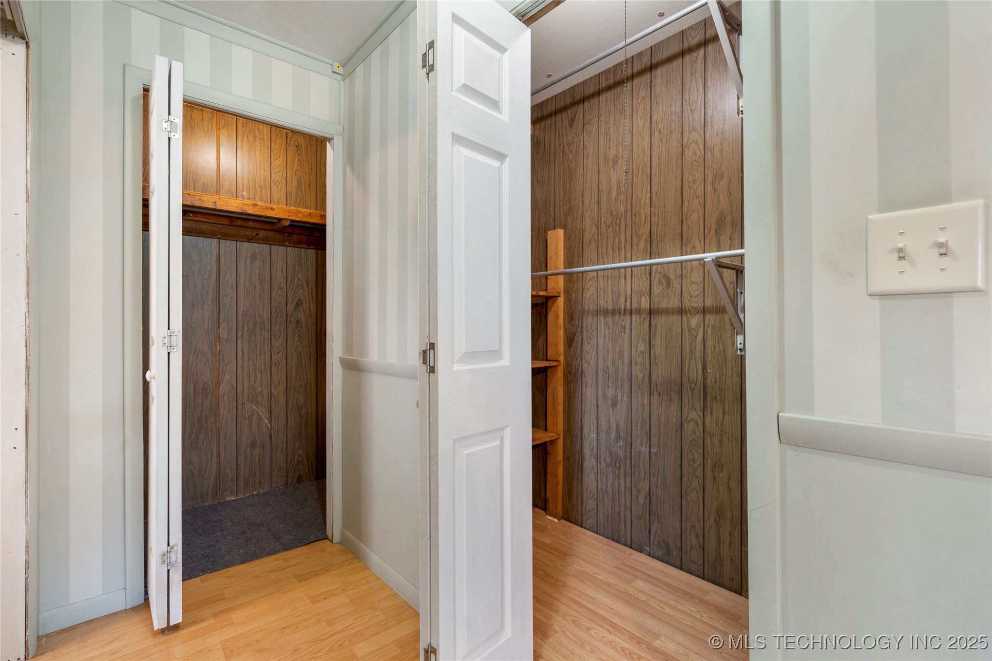 1380 N 254 Road Property Photo 23