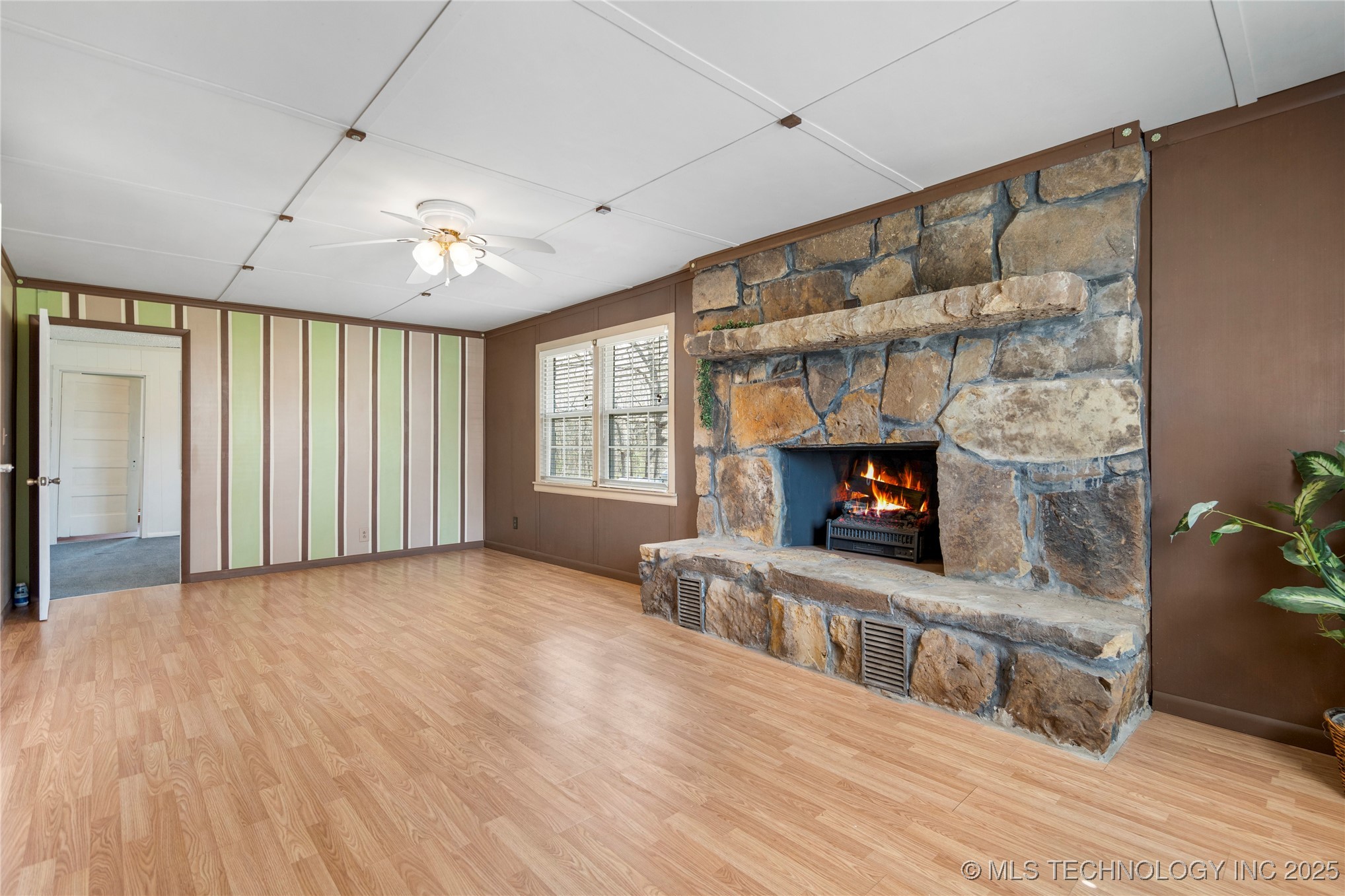 1380 N 254 Road Property Photo 27