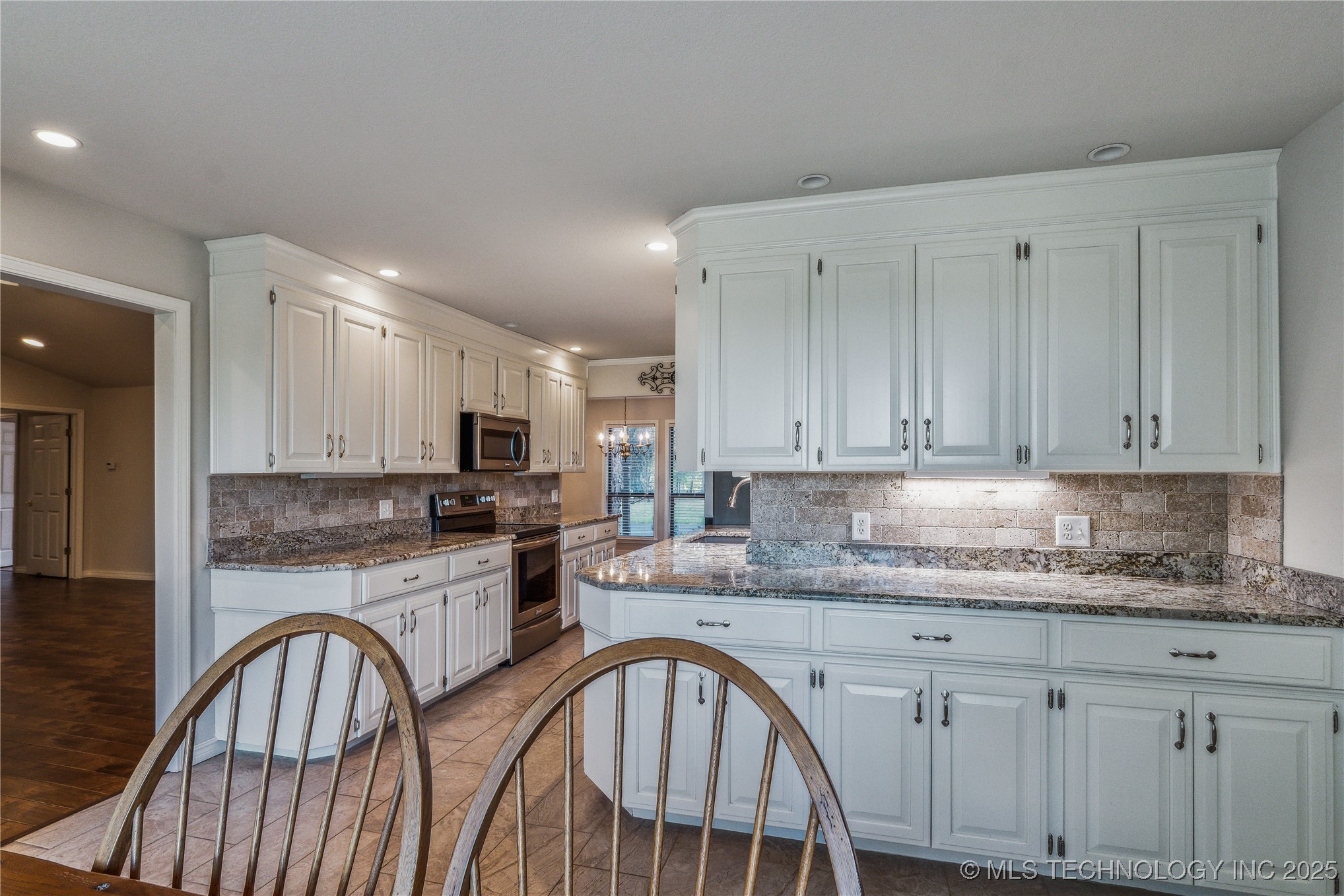 21083 Stick Ross Mountain Road Property Photo 12