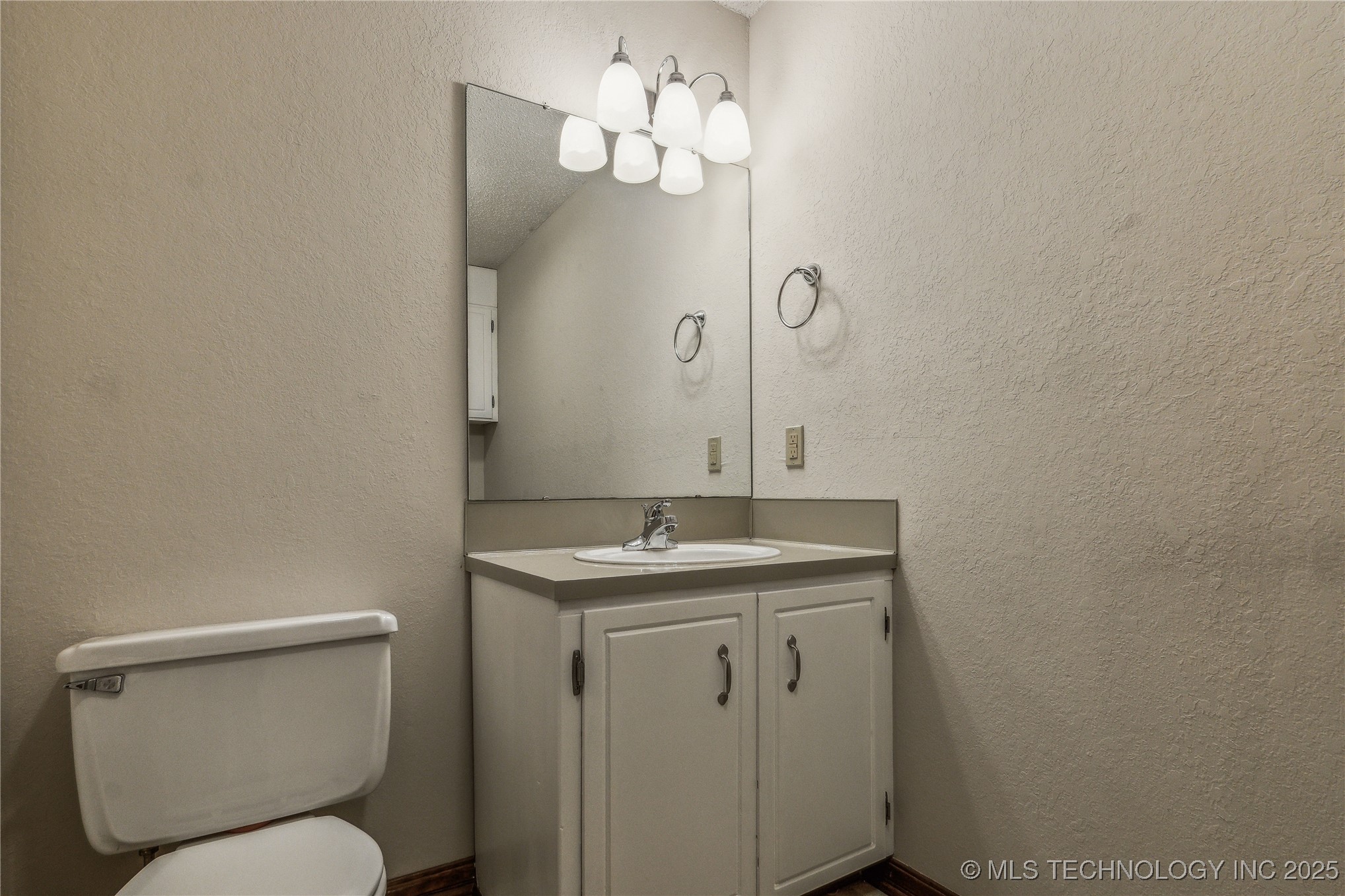 21083 Stick Ross Mountain Road Property Photo 18