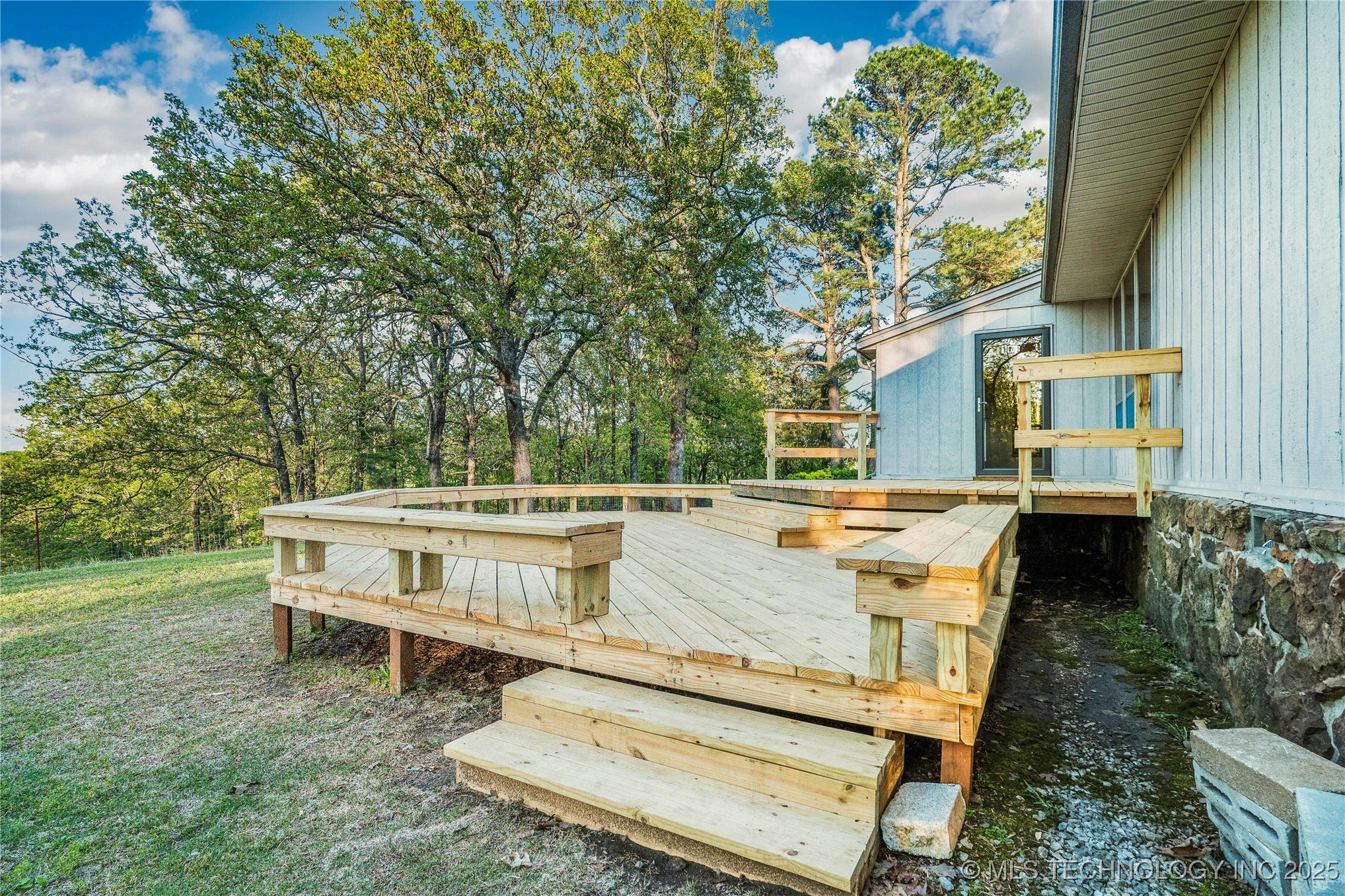 21083 Stick Ross Mountain Road Property Photo 38