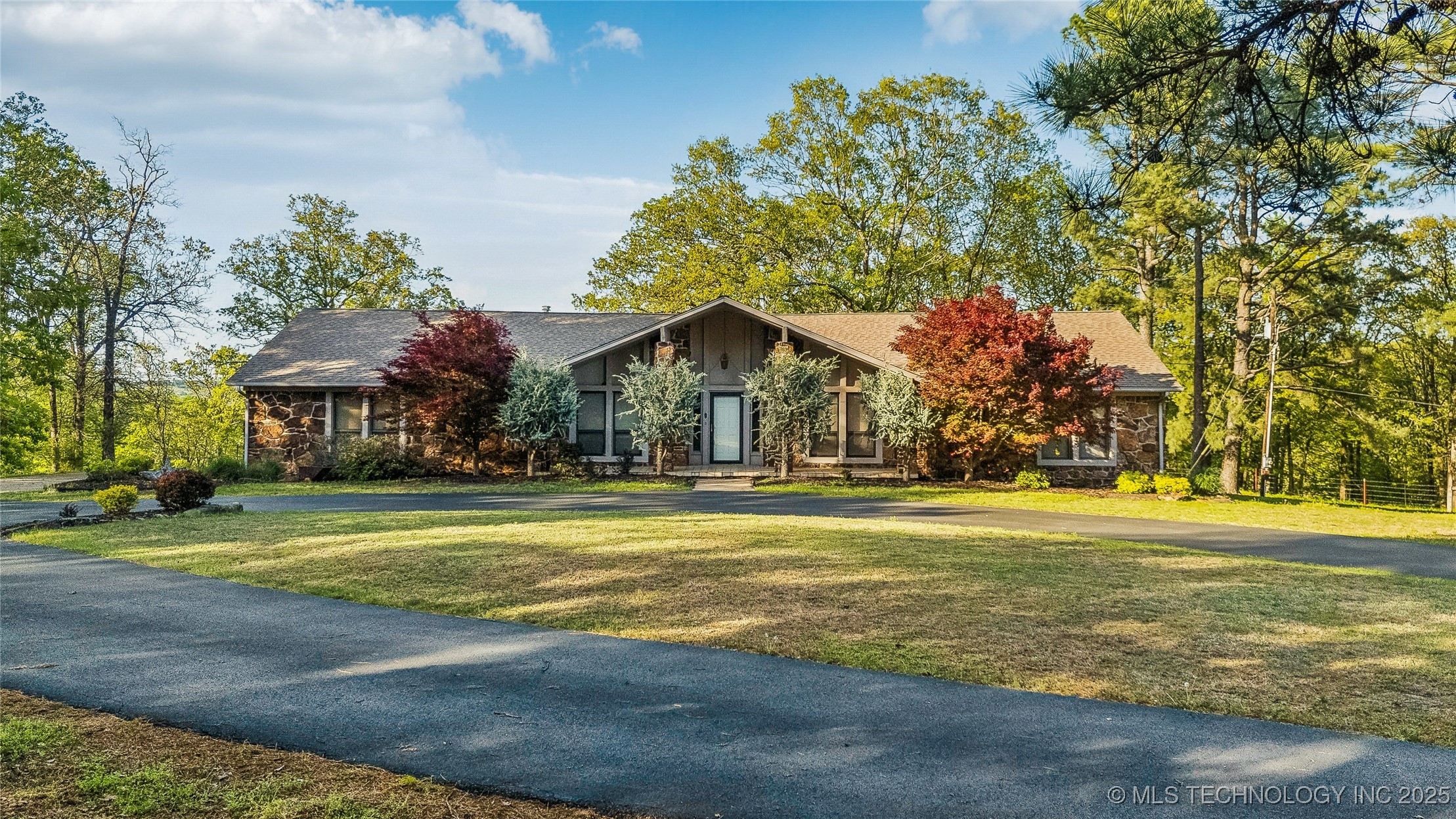 21083 Stick Ross Mountain Road Property Photo 44