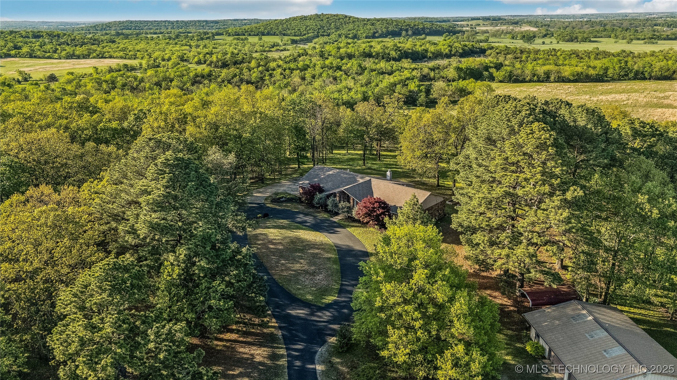 21083 Stick Ross Mountain Road Property Photo 54
