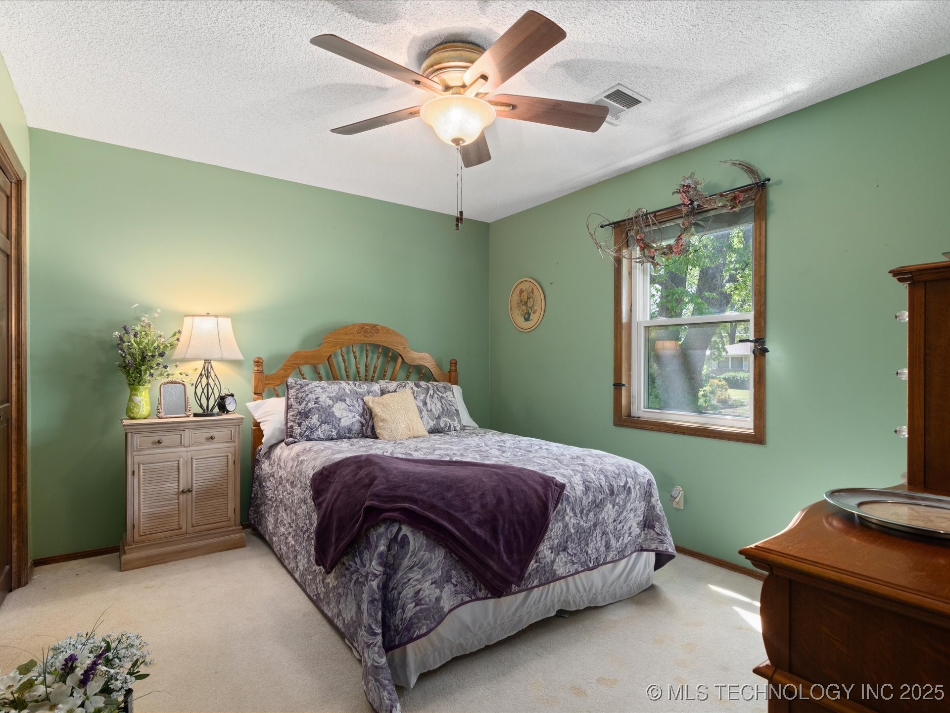 900 Briarwood Drive Property Photo 31