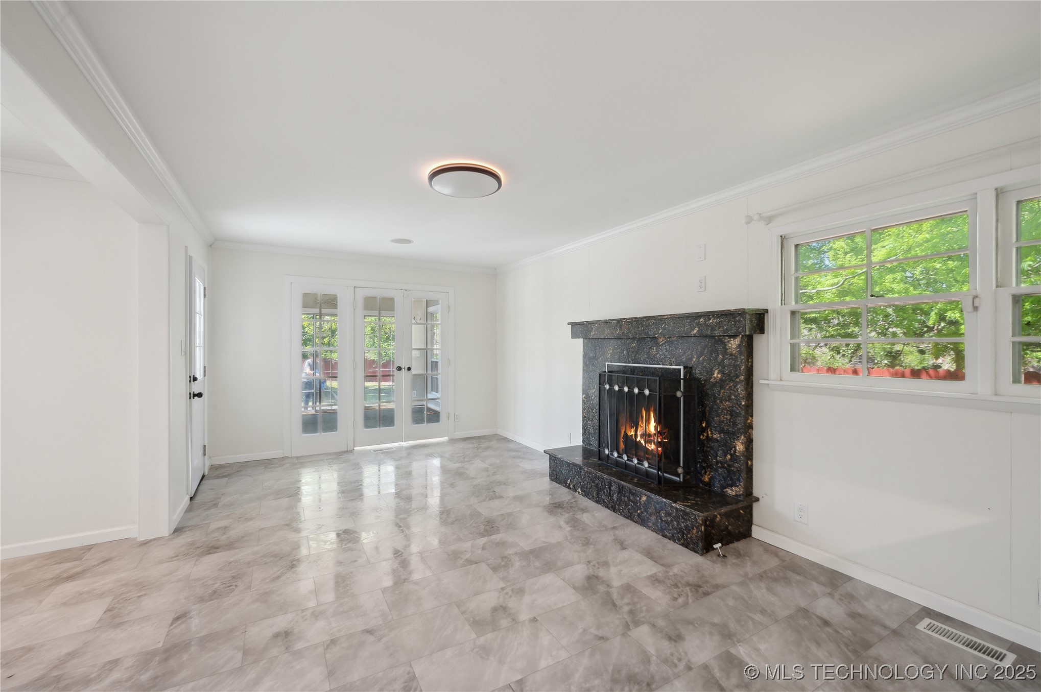 4416 E 58th Place Property Photo 8