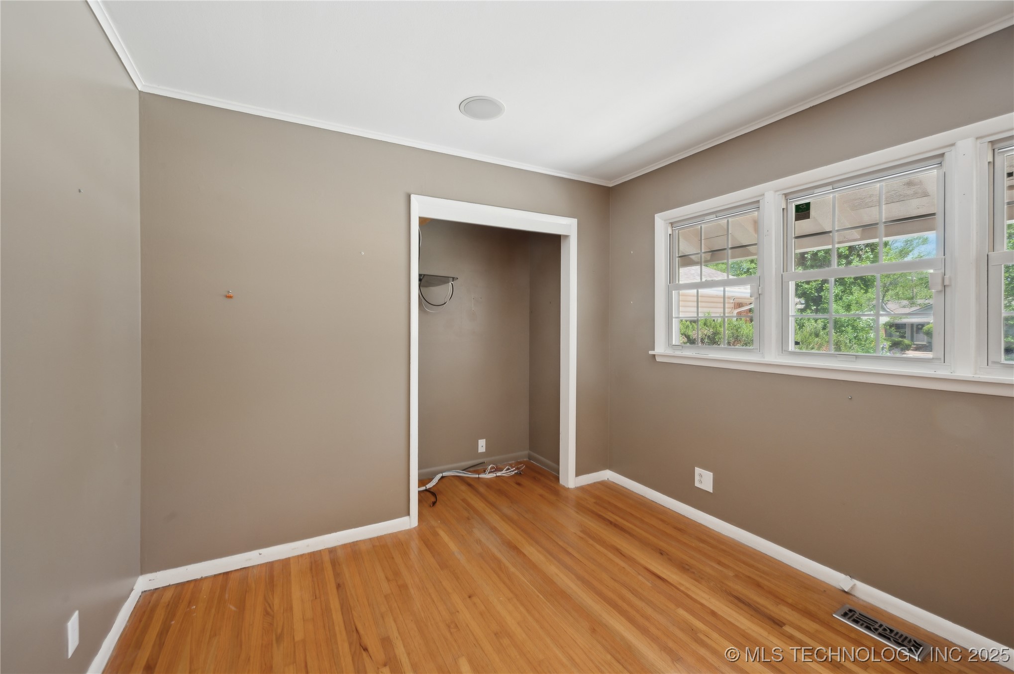 4416 E 58th Place Property Photo 15