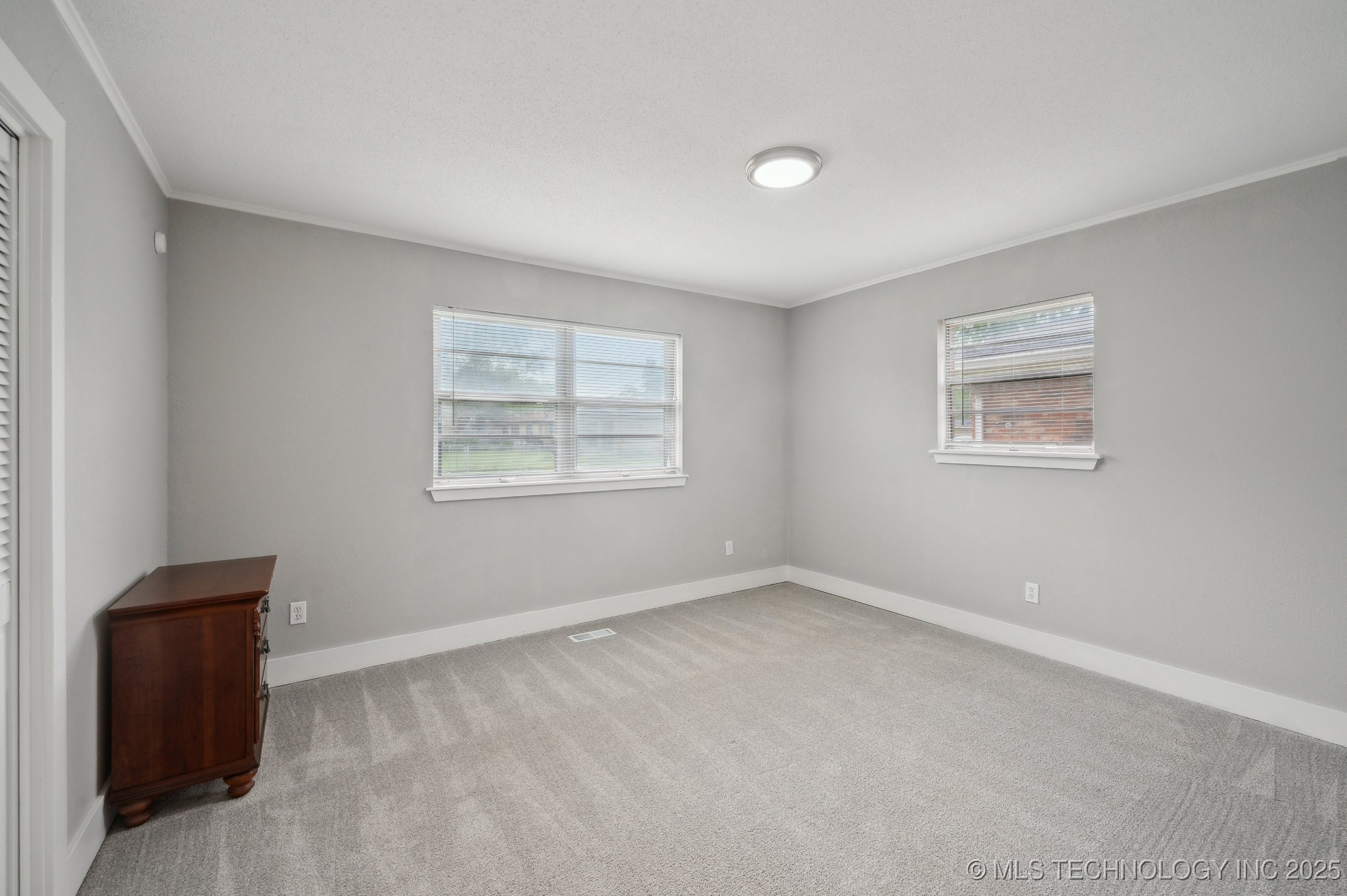1712 S 125th East Avenue Property Photo 21