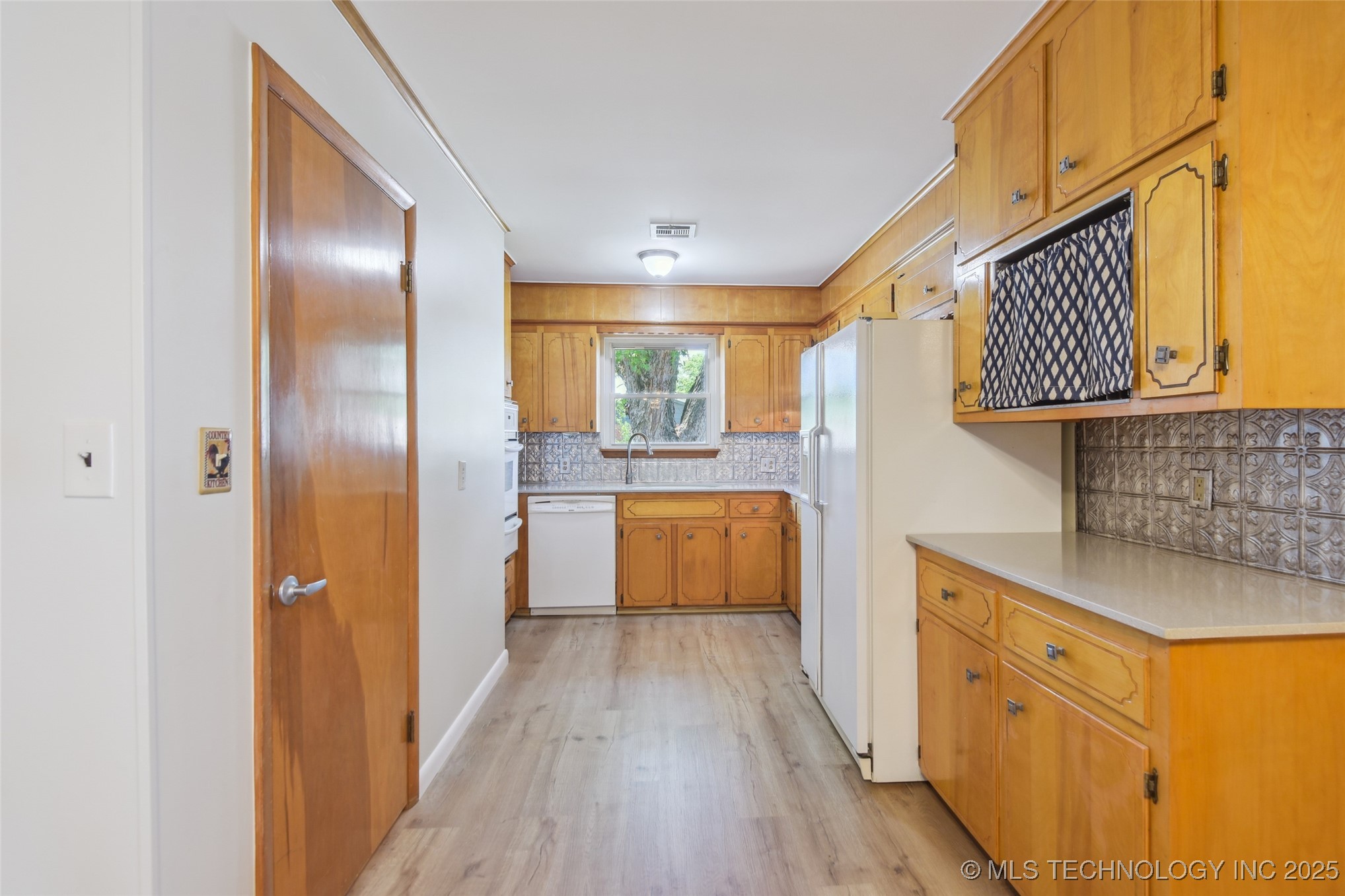 3617 W 44th Place Property Photo 11