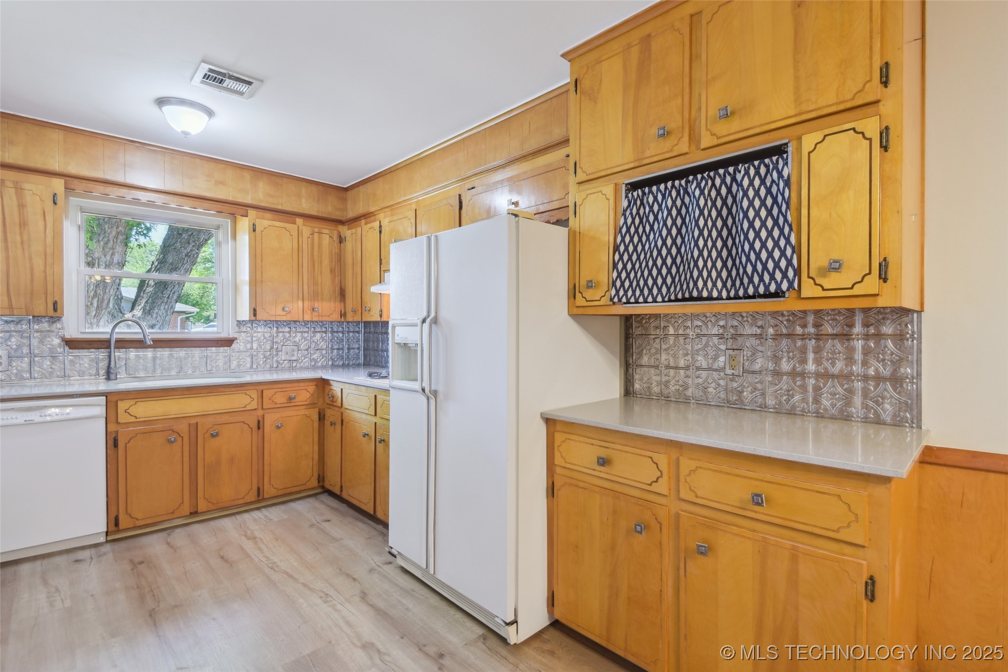 3617 W 44th Place Property Photo 12