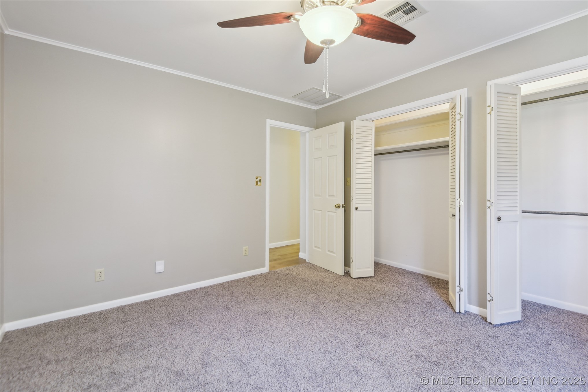 3617 W 44th Place Property Photo 23