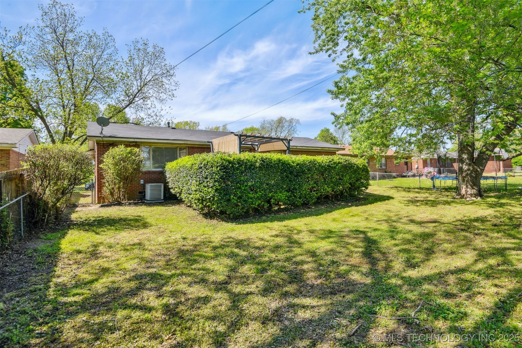 1515 E 54th Place Property Photo 28