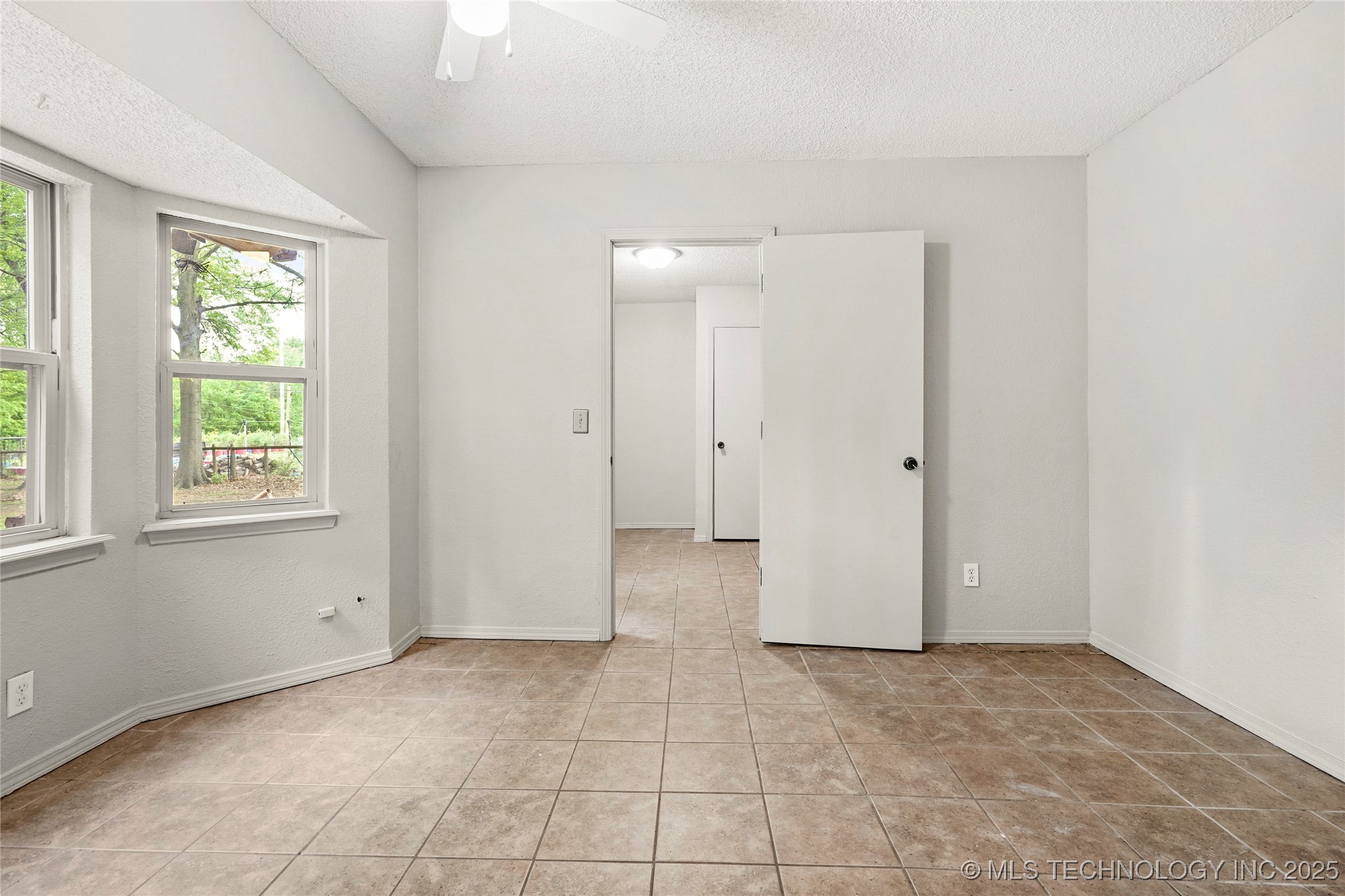 8214 Wright Avenue Property Photo 14