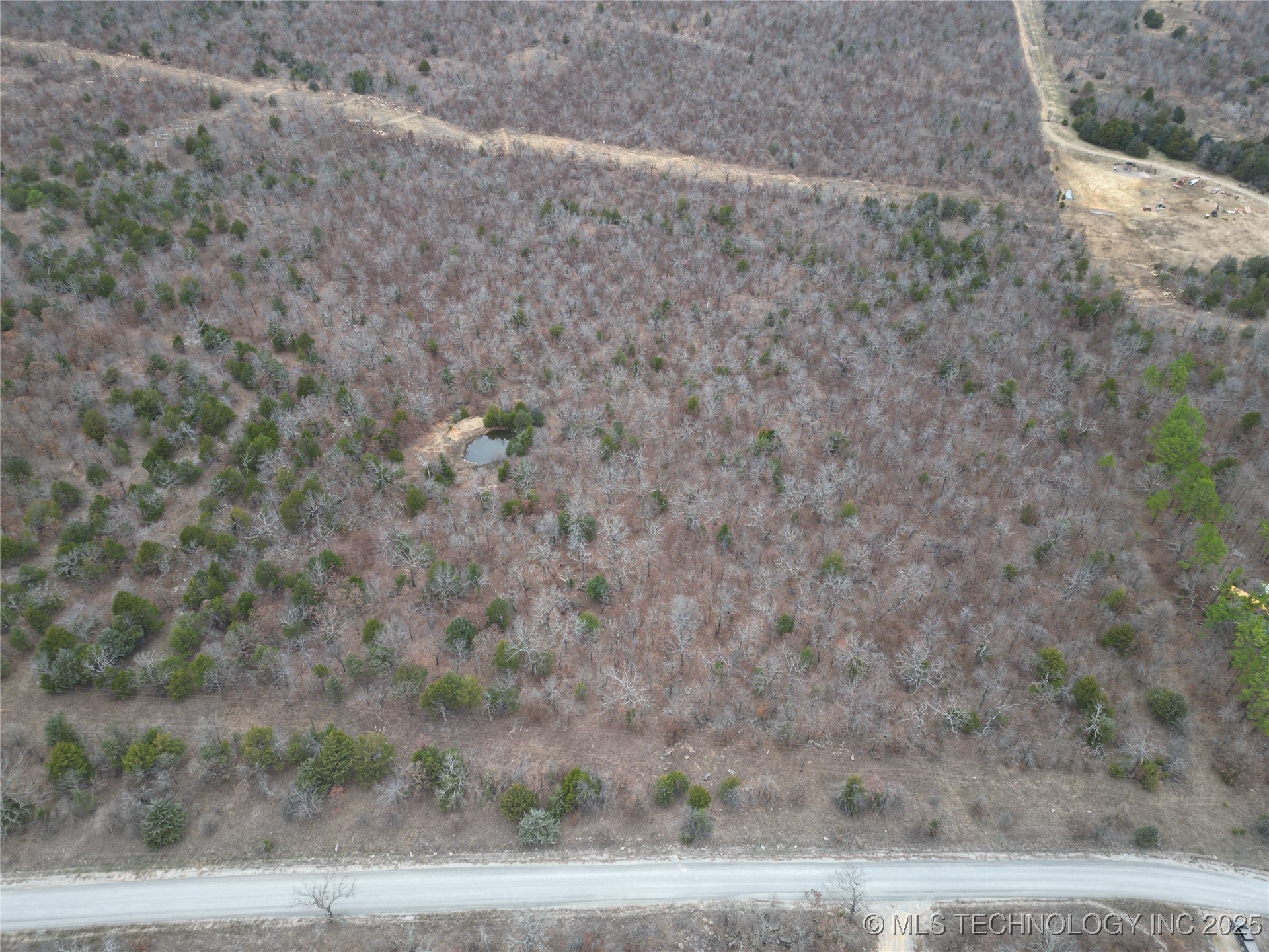 2501 Lott Bottom Property Photo
