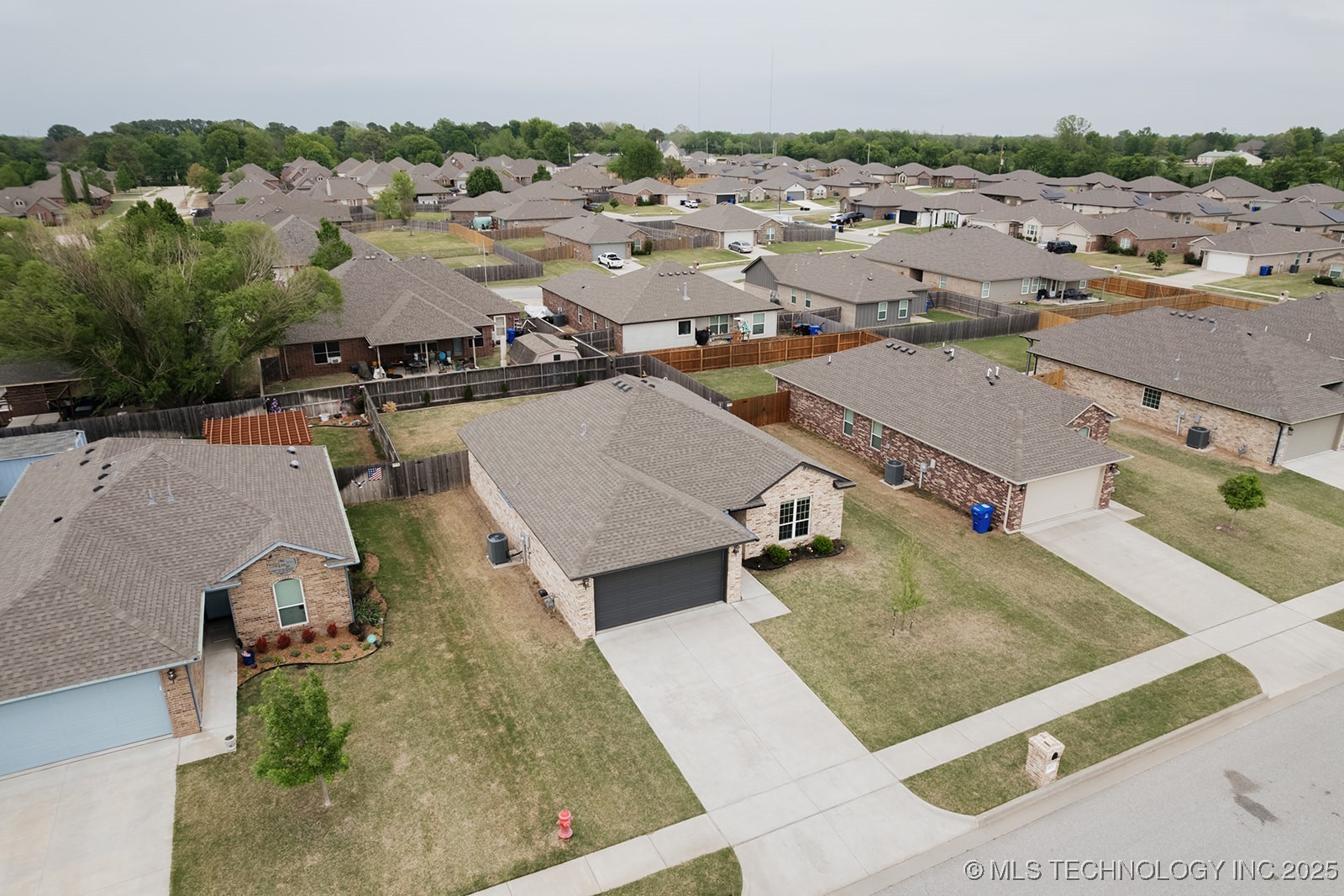 413 S 48th Court Property Photo 34