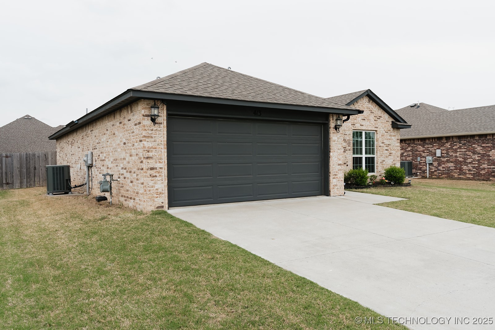 413 S 48th Court Property Photo 36