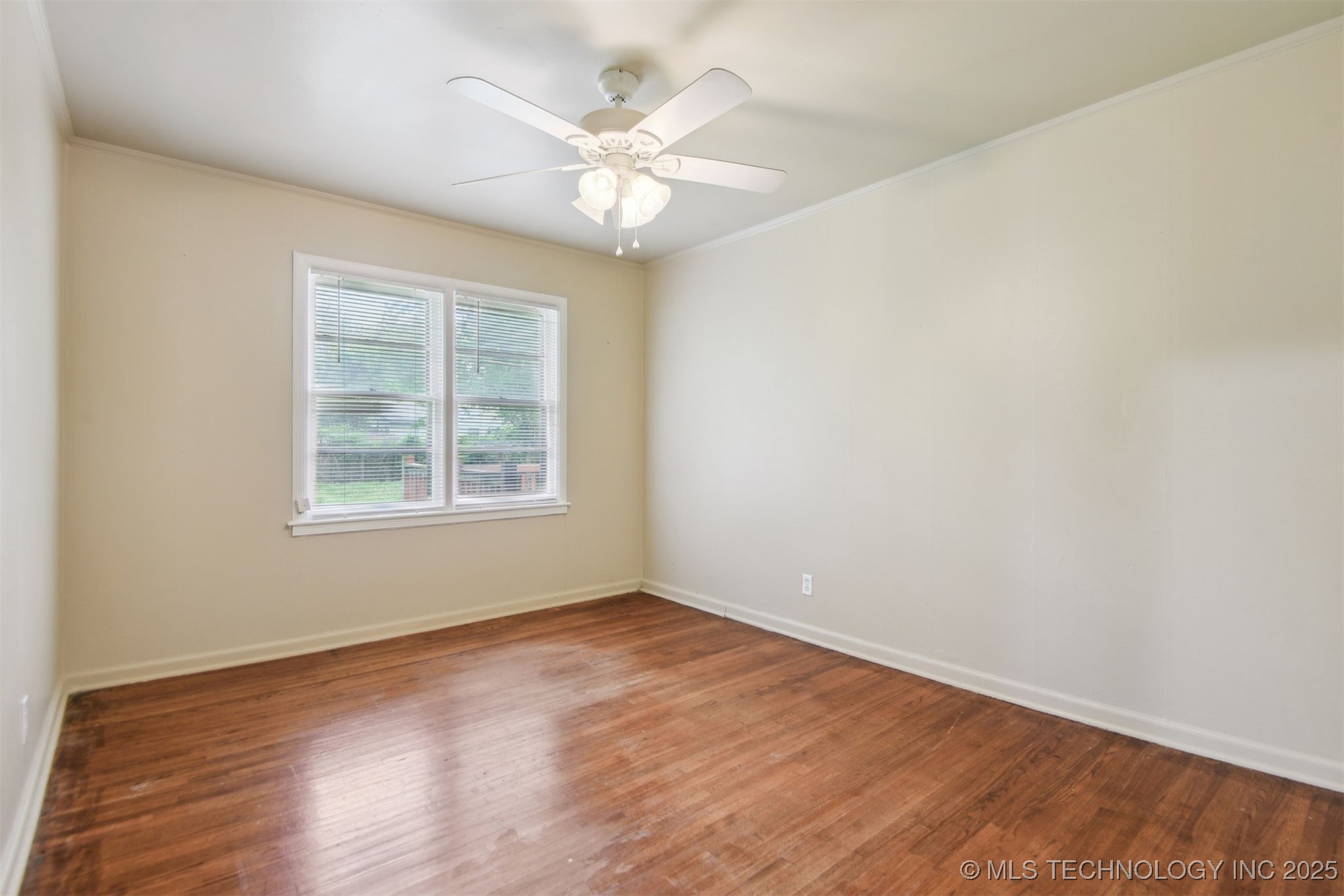 1450 E 52nd Street Property Photo 15