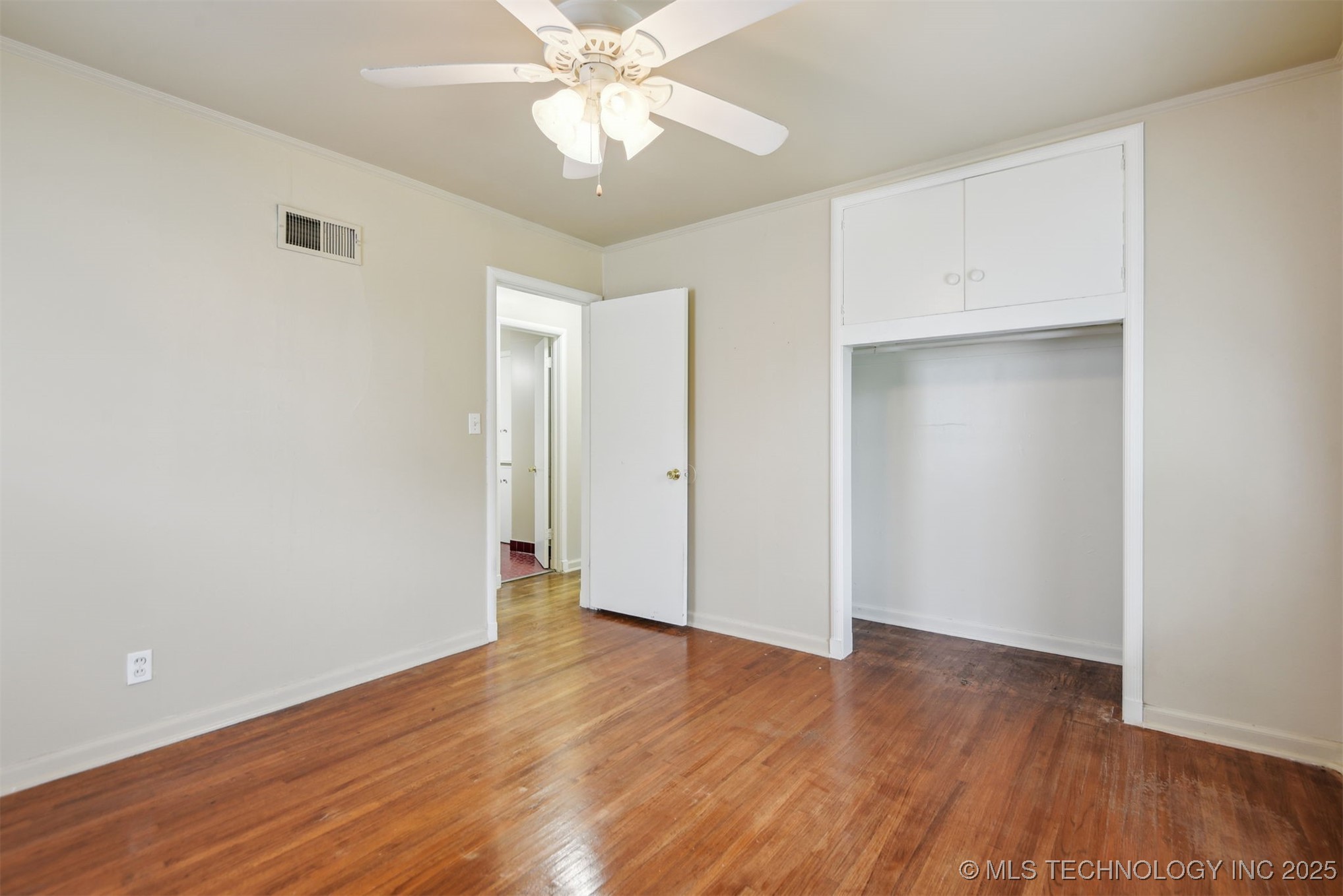 1450 E 52nd Street Property Photo 20