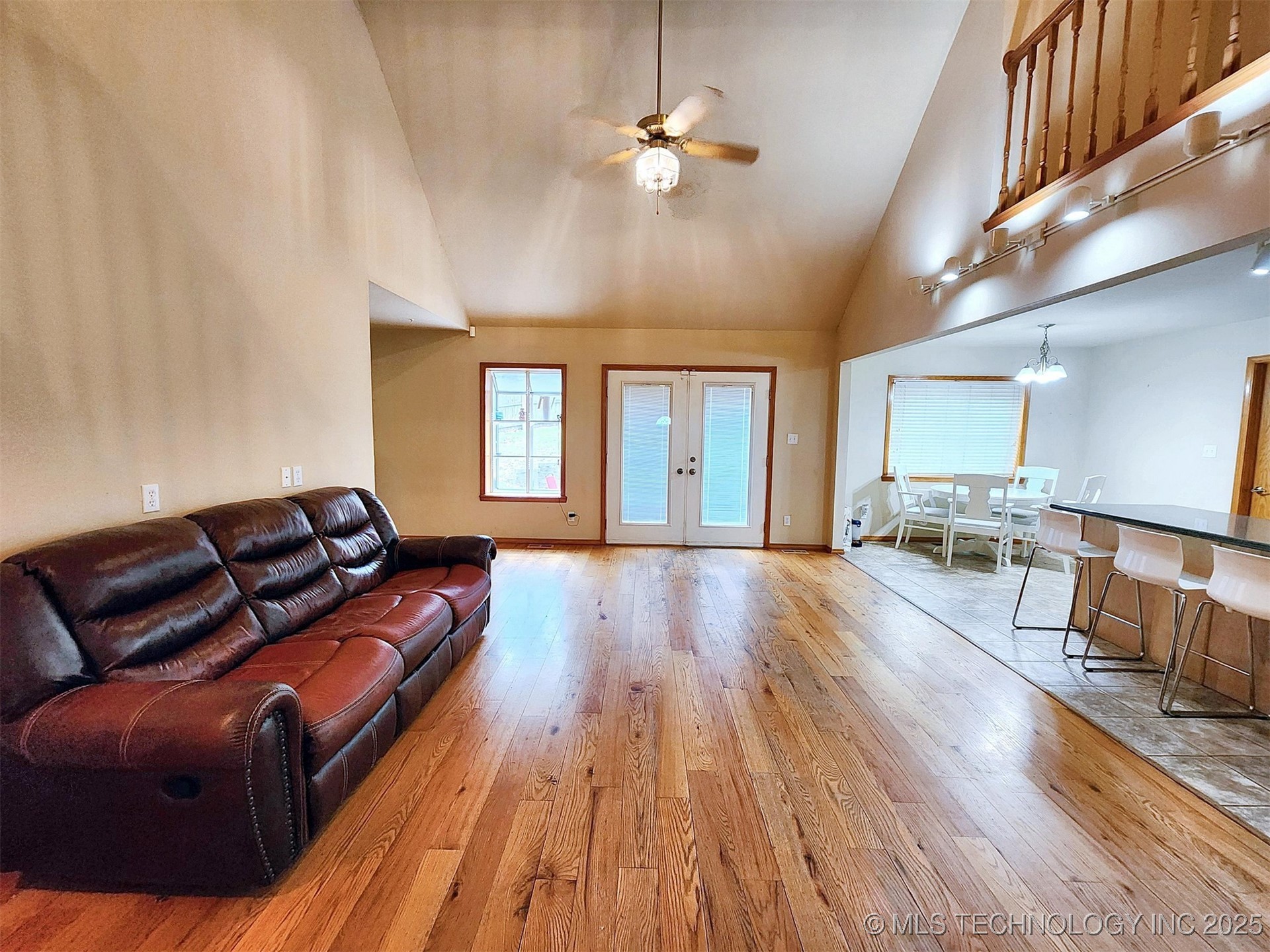 100 Greentree Drive Property Photo 19