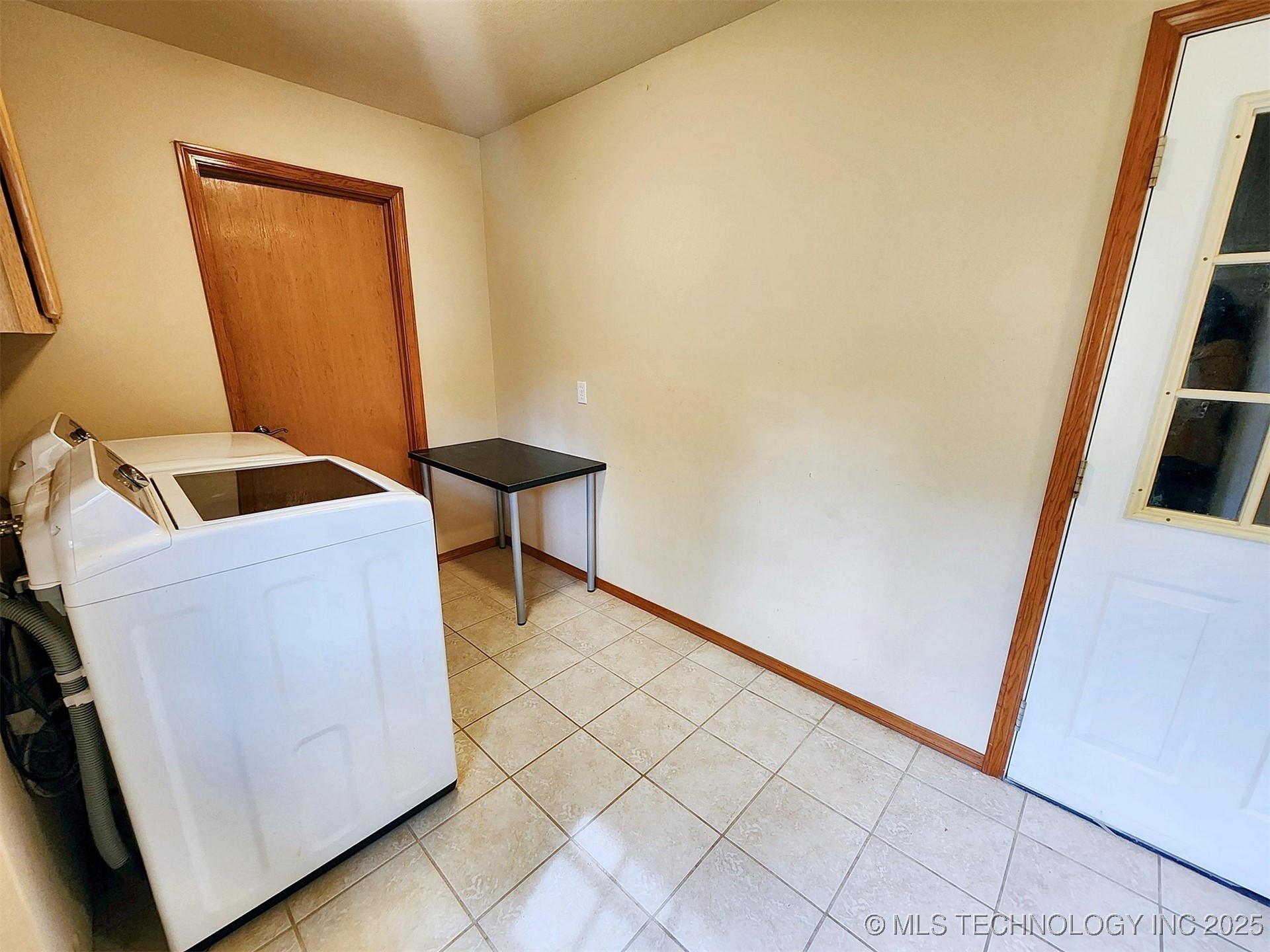 100 Greentree Drive Property Photo 46