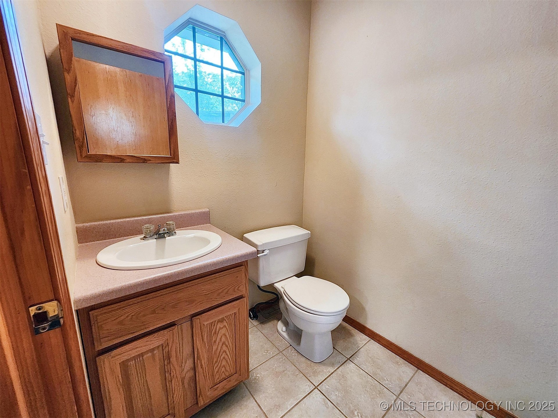 100 Greentree Drive Property Photo 49