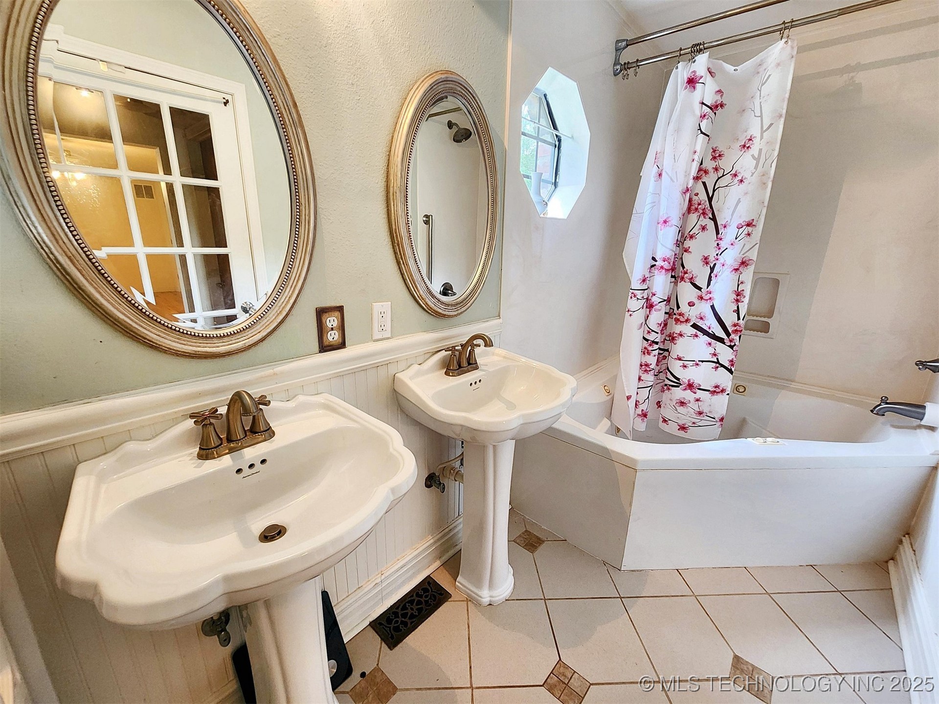 100 Greentree Drive Property Photo 61