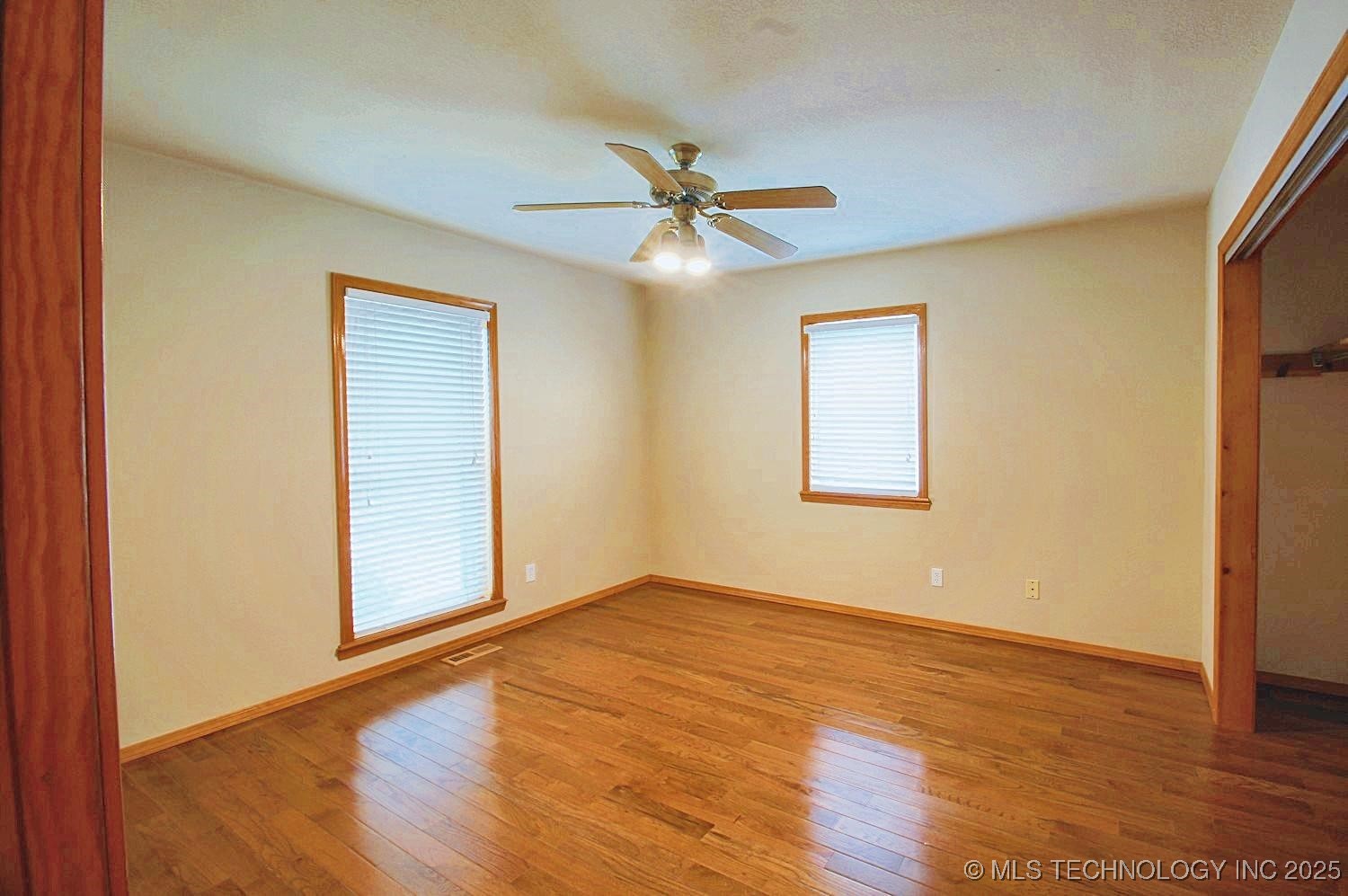 100 Greentree Drive Property Photo 63