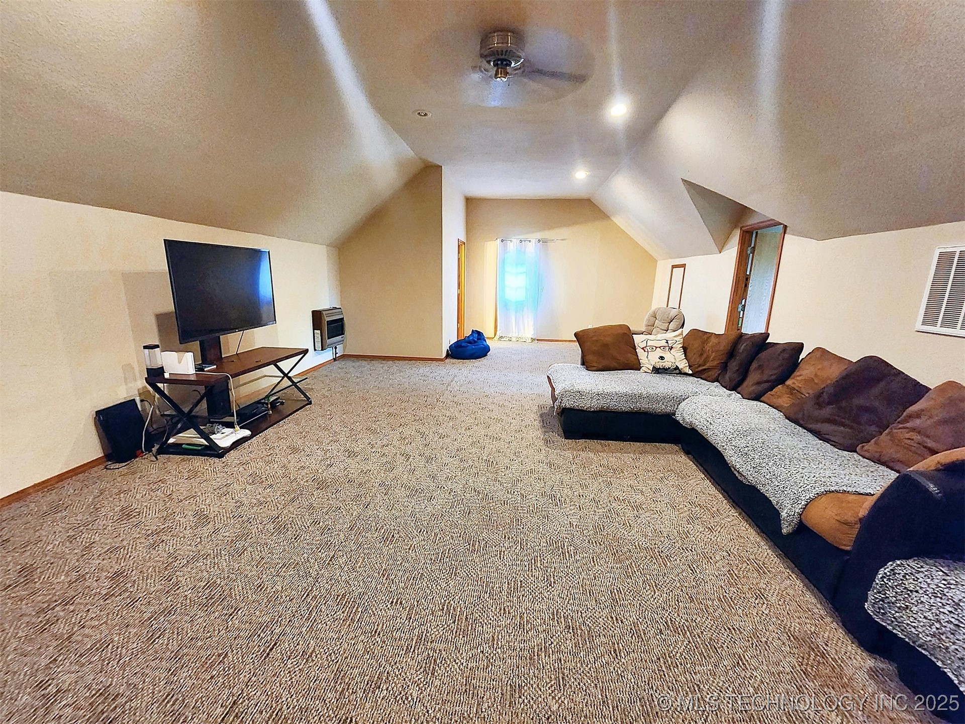 100 Greentree Drive Property Photo 75
