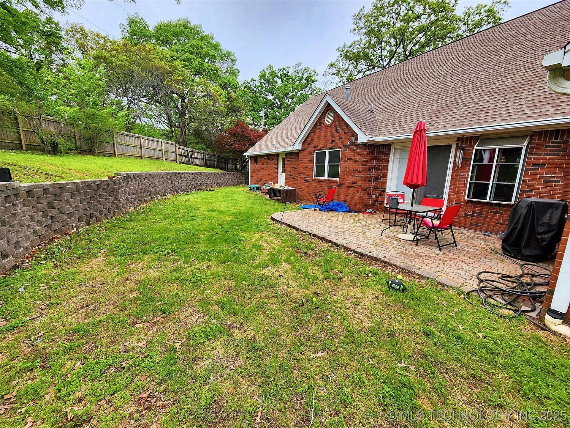 100 Greentree Drive Property Photo 95