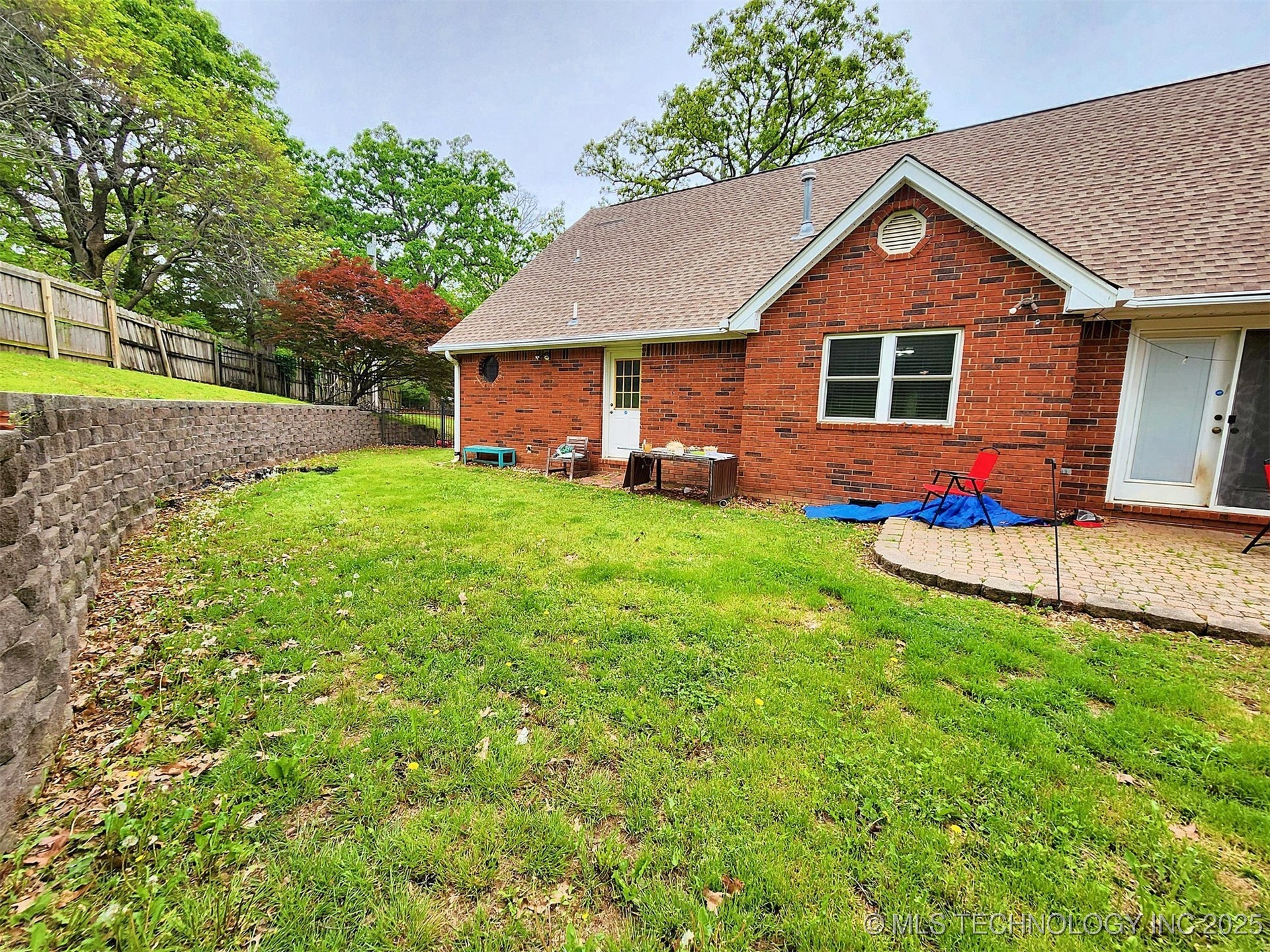 100 Greentree Drive Property Photo 96