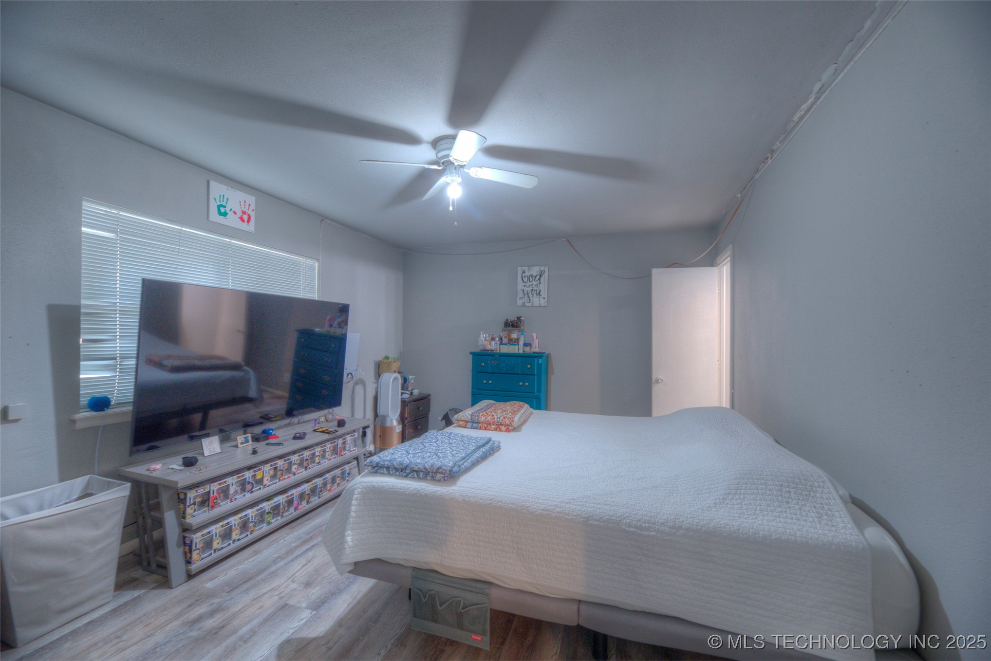 9414 E 50th Place Property Photo 12