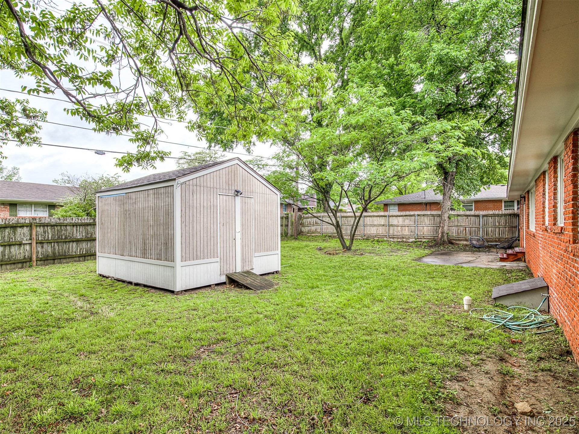 4312 E 56th Street Property Photo 51