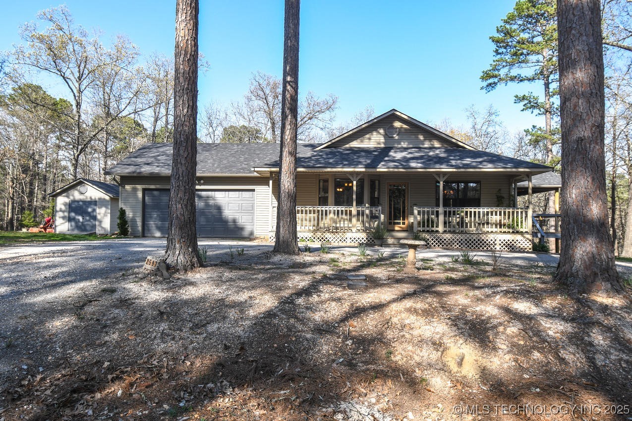 2597 Oaktree Property Photo