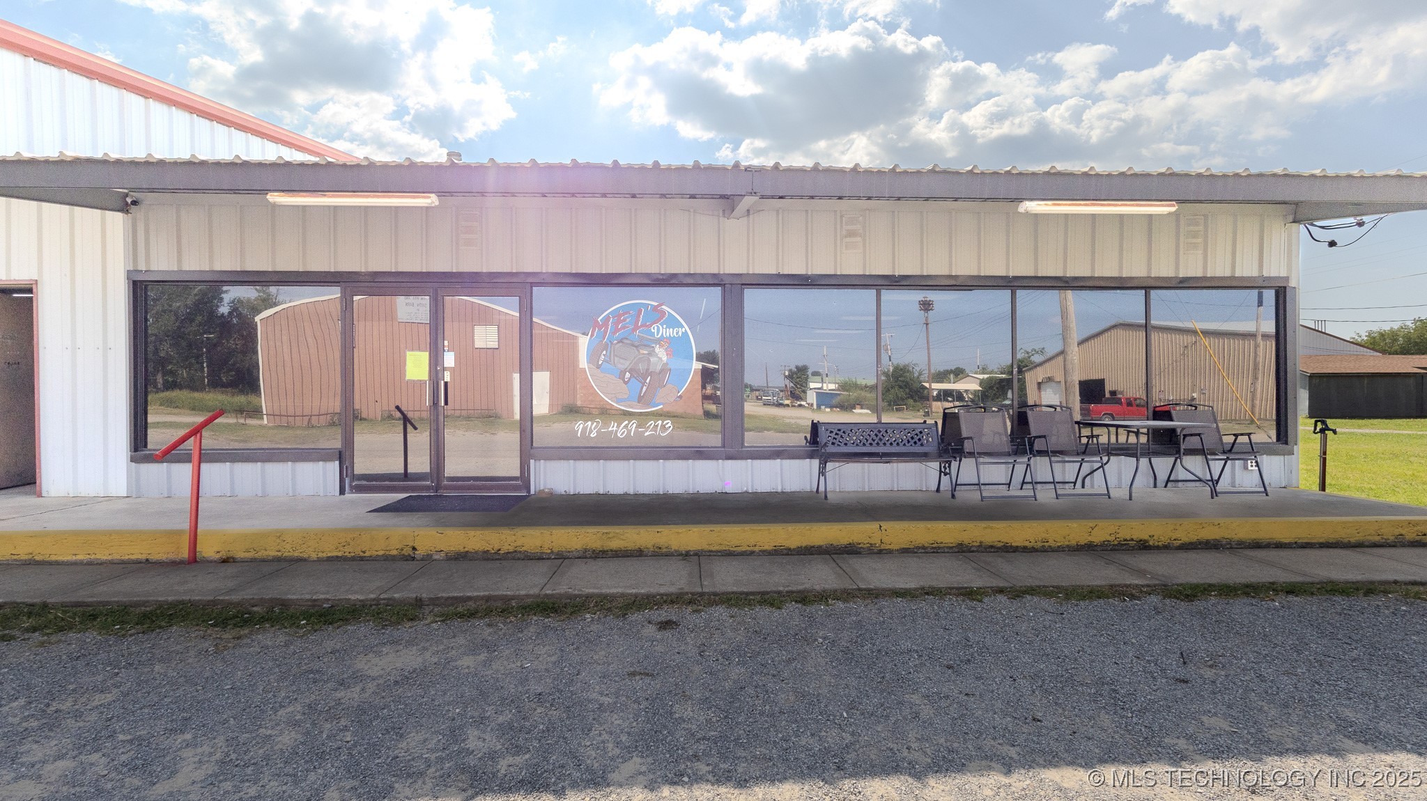 55 N Broadway Property Photo