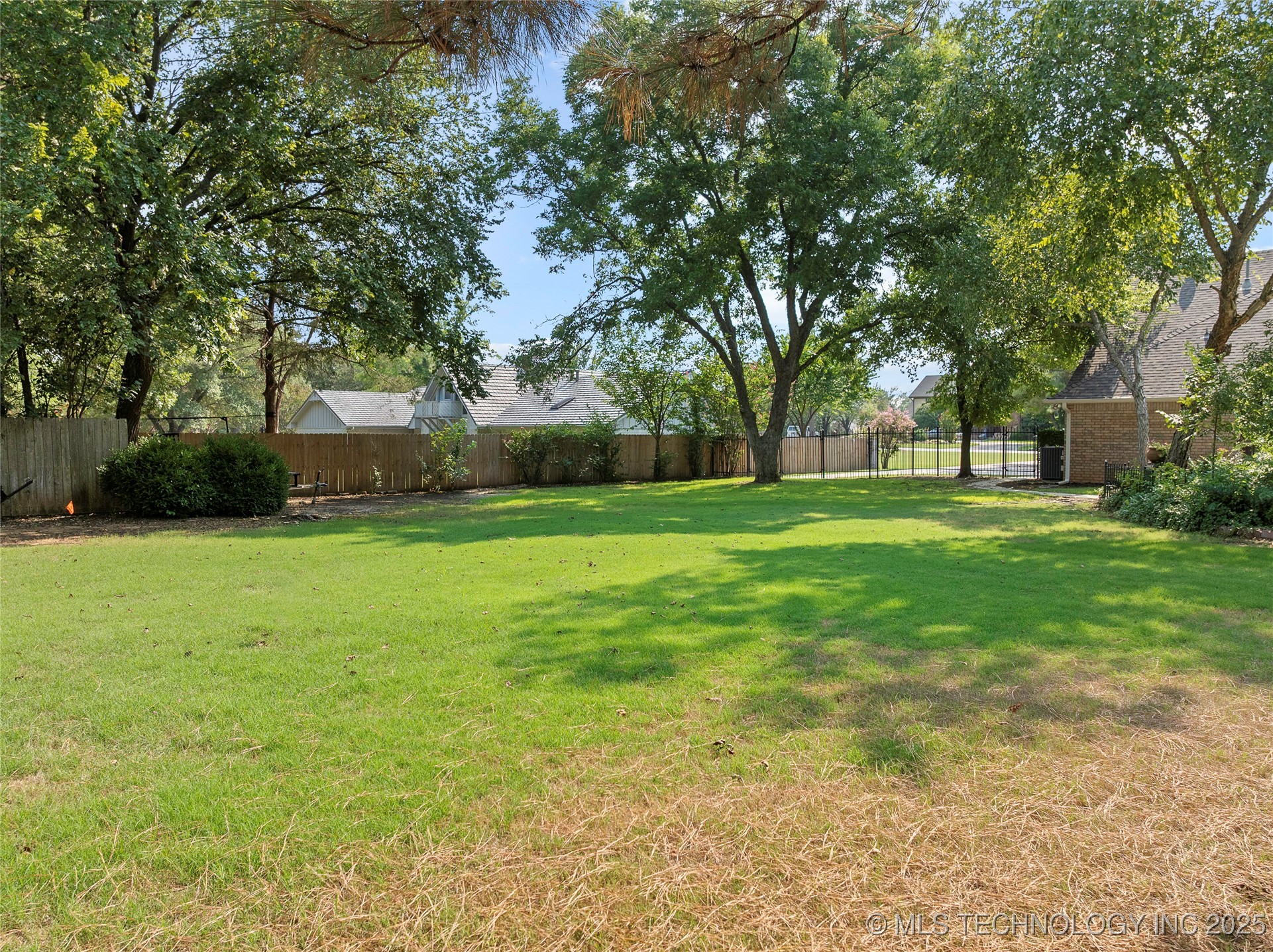 1006 S Rockford Road Property Photo 37