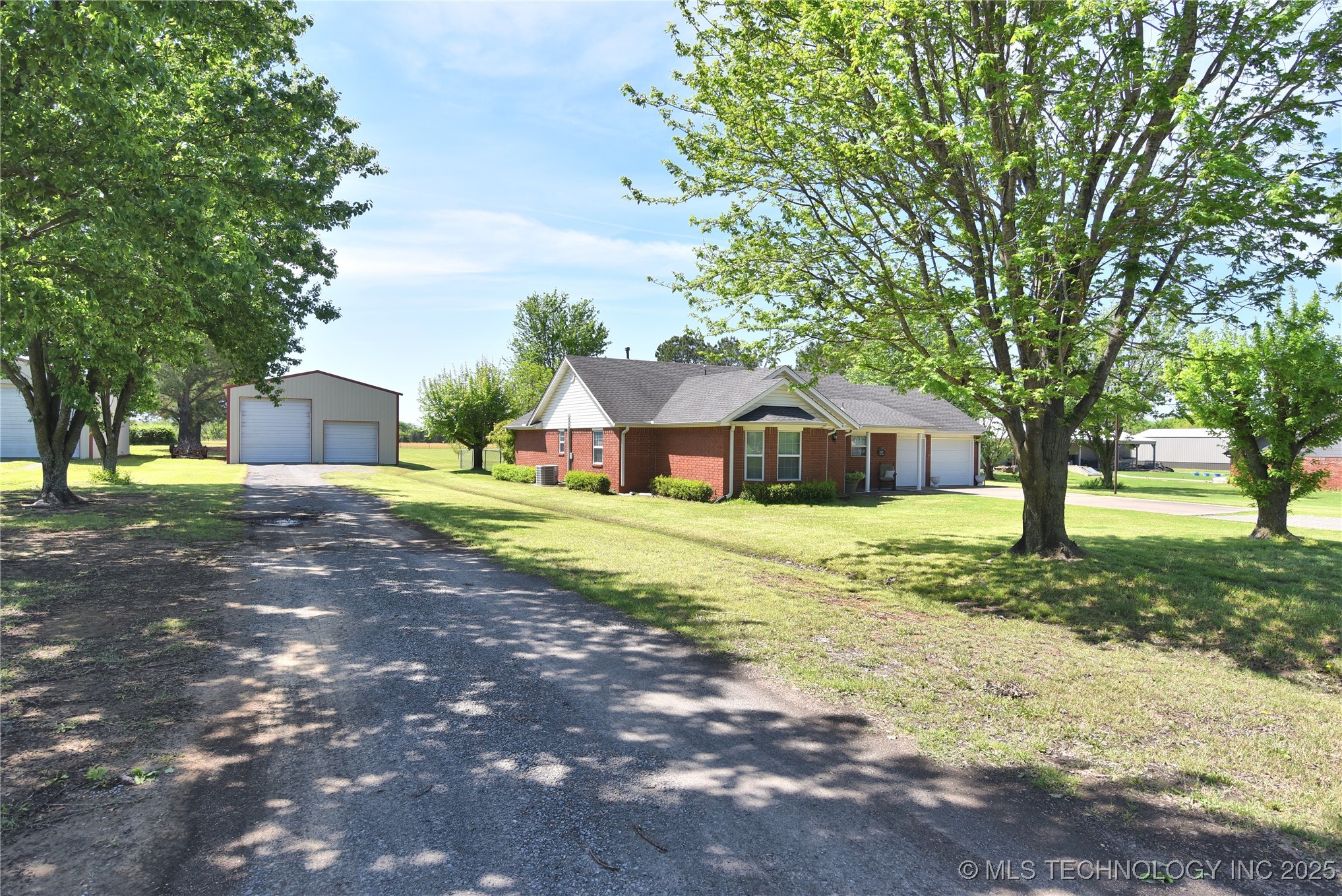 1495 Mill Property Photo