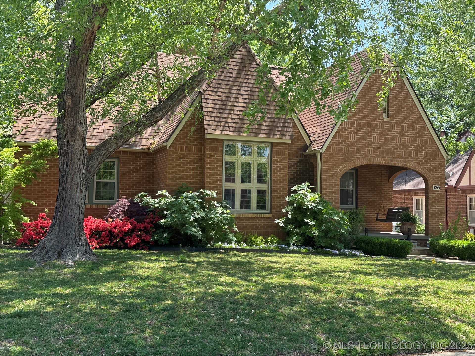 1715 S Delaware Place Property Photo